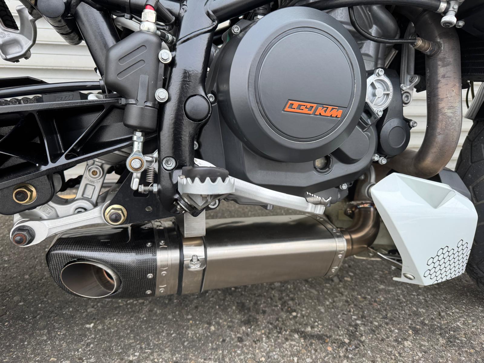 KTM 690 Duke III-image-6