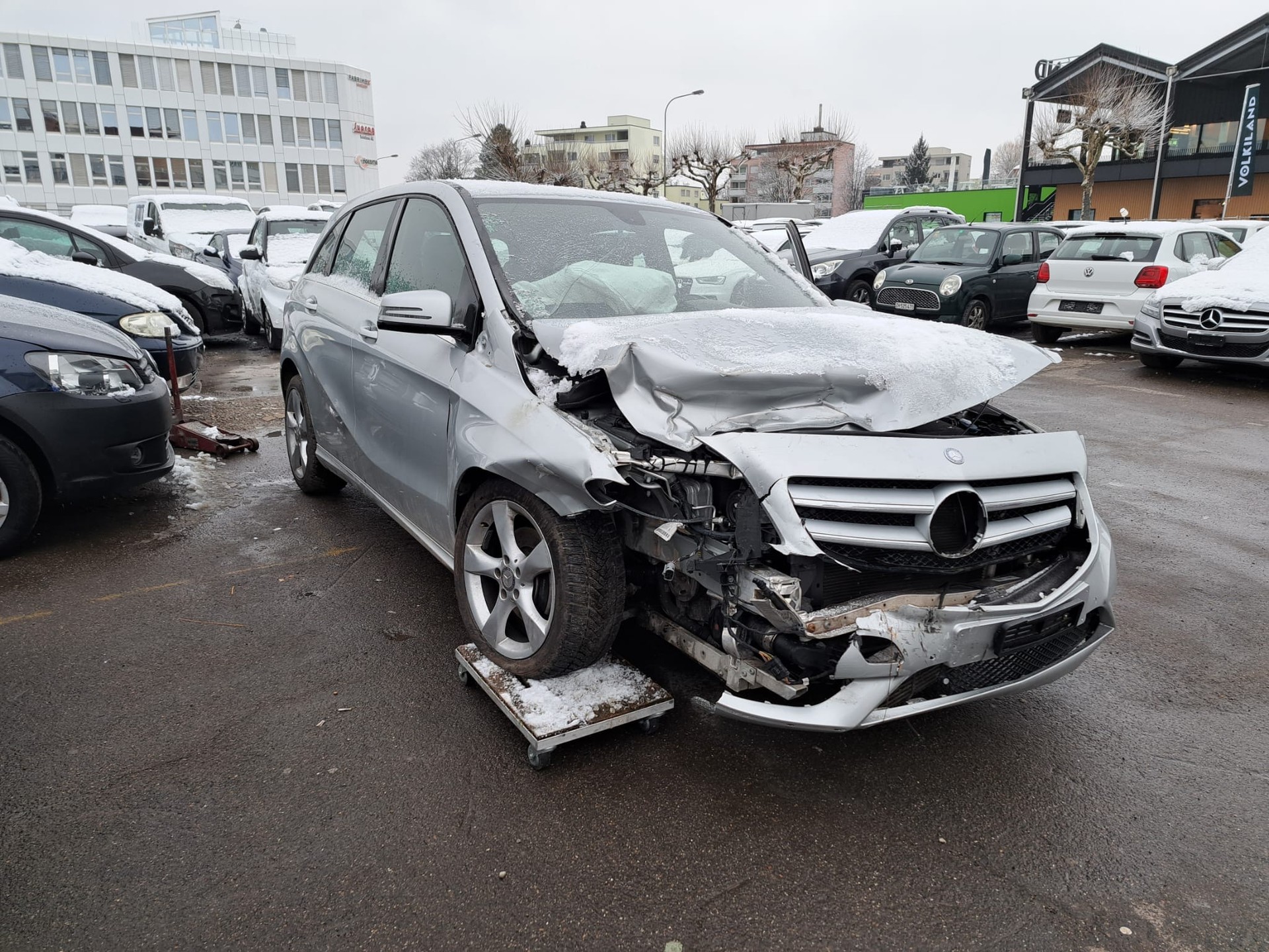 MERCEDES-BENZ B 180 7G-DCT-image-1