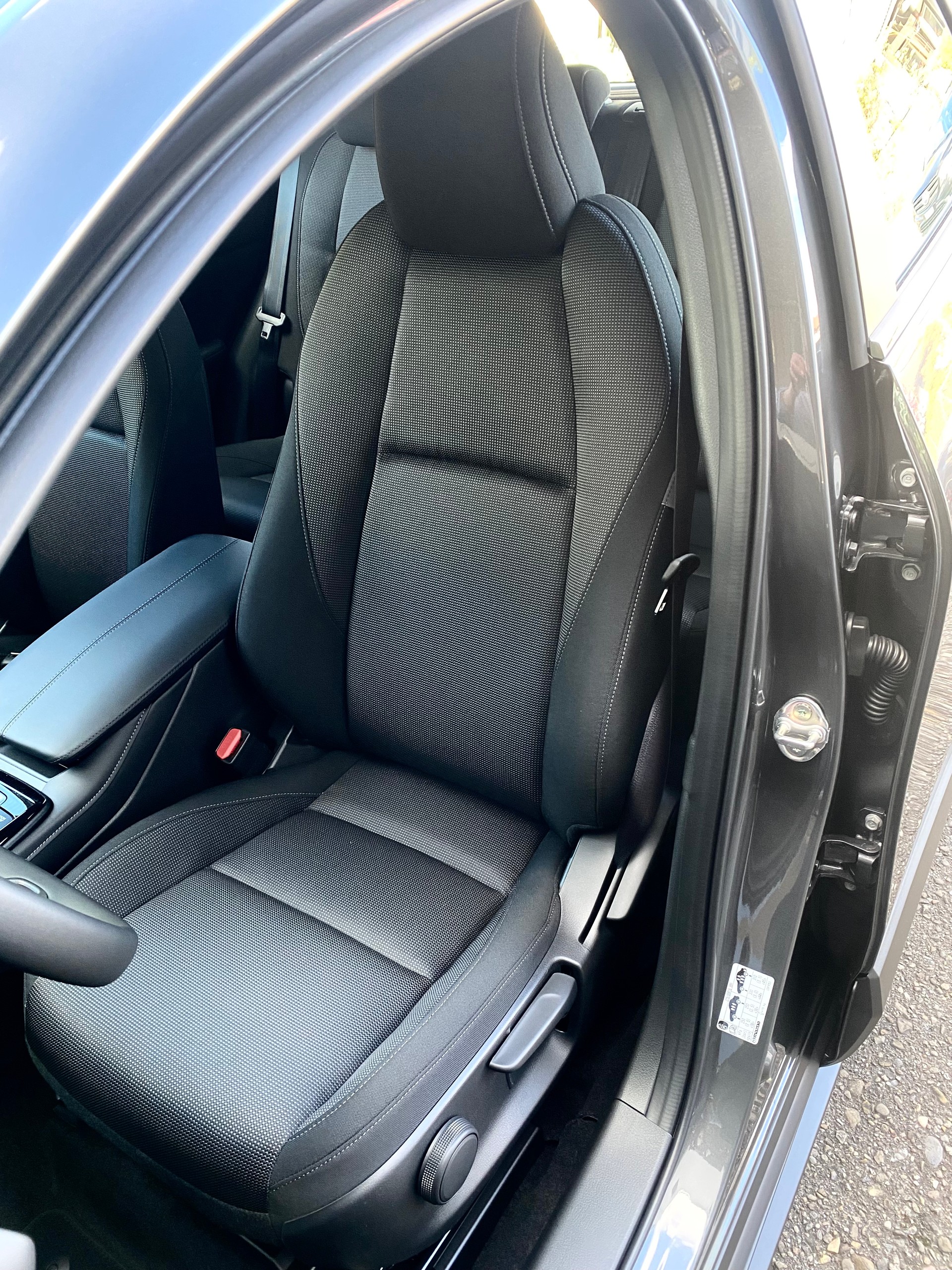 MAZDA CX-30 SKYACTIV-G 140 M Hybrid Prime Line FWD AT-image-15