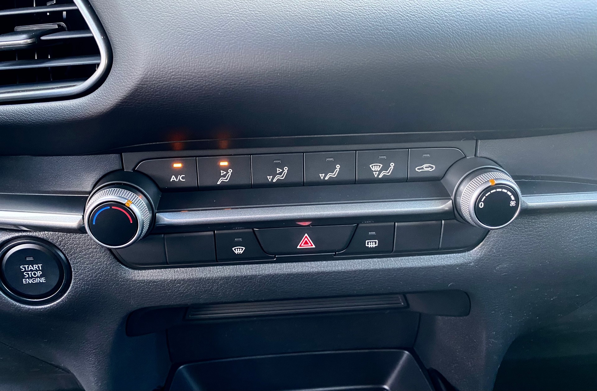 MAZDA CX-30 SKYACTIV-G 140 M Hybrid Prime Line FWD AT-image-26