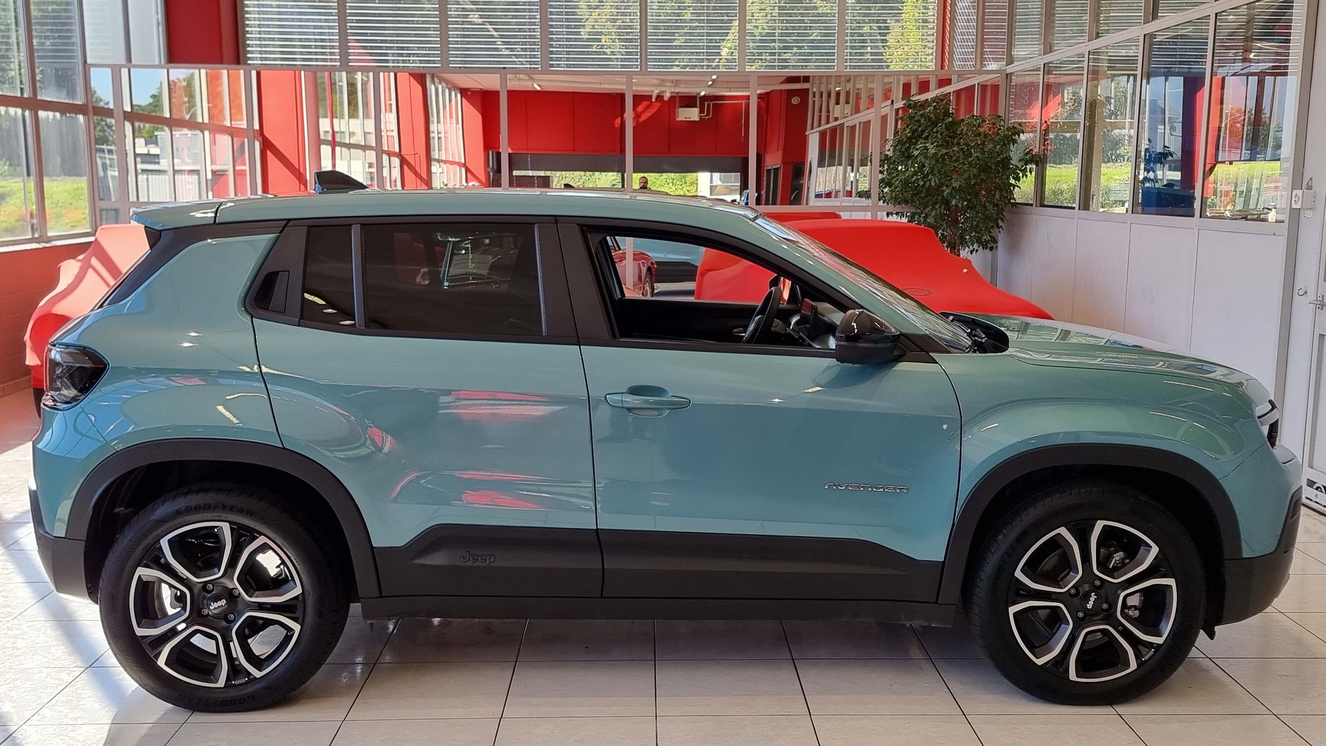 JEEP Avenger Altitude-image-5