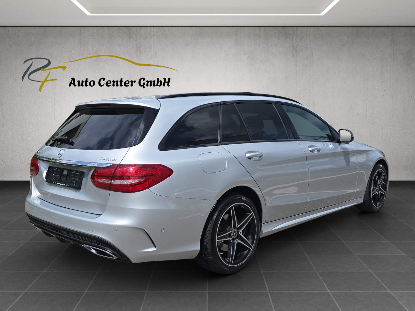 MERCEDES-BENZ C 250 d AMG Line 4Matic 9G-Tronic-image-4