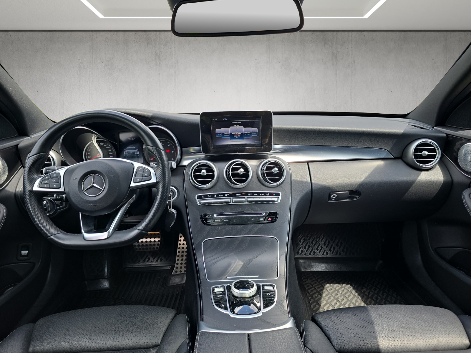 MERCEDES-BENZ C 250 d AMG Line 4Matic 9G-Tronic-image-8