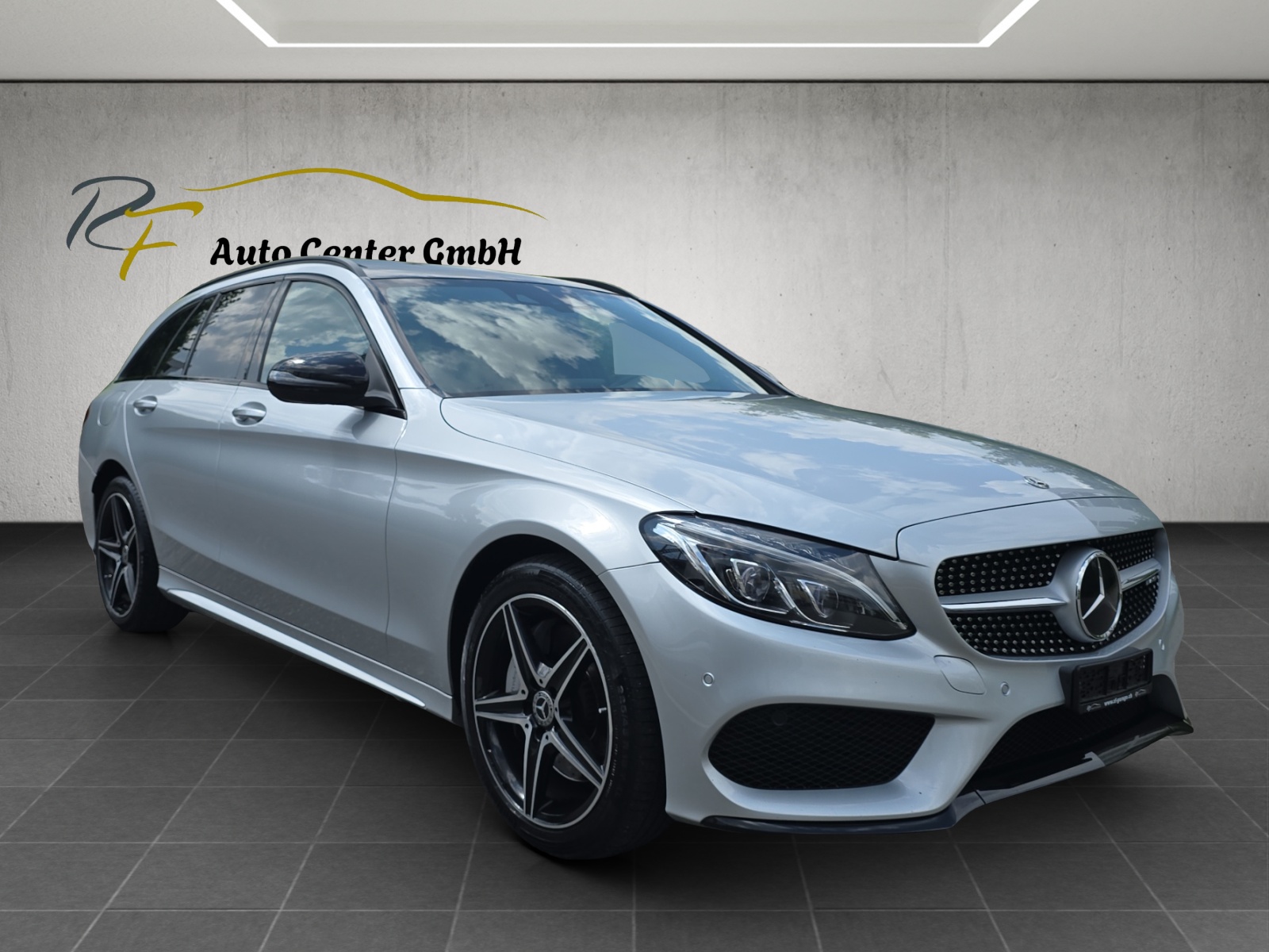 MERCEDES-BENZ C 250 d AMG Line 4Matic 9G-Tronic-image-2