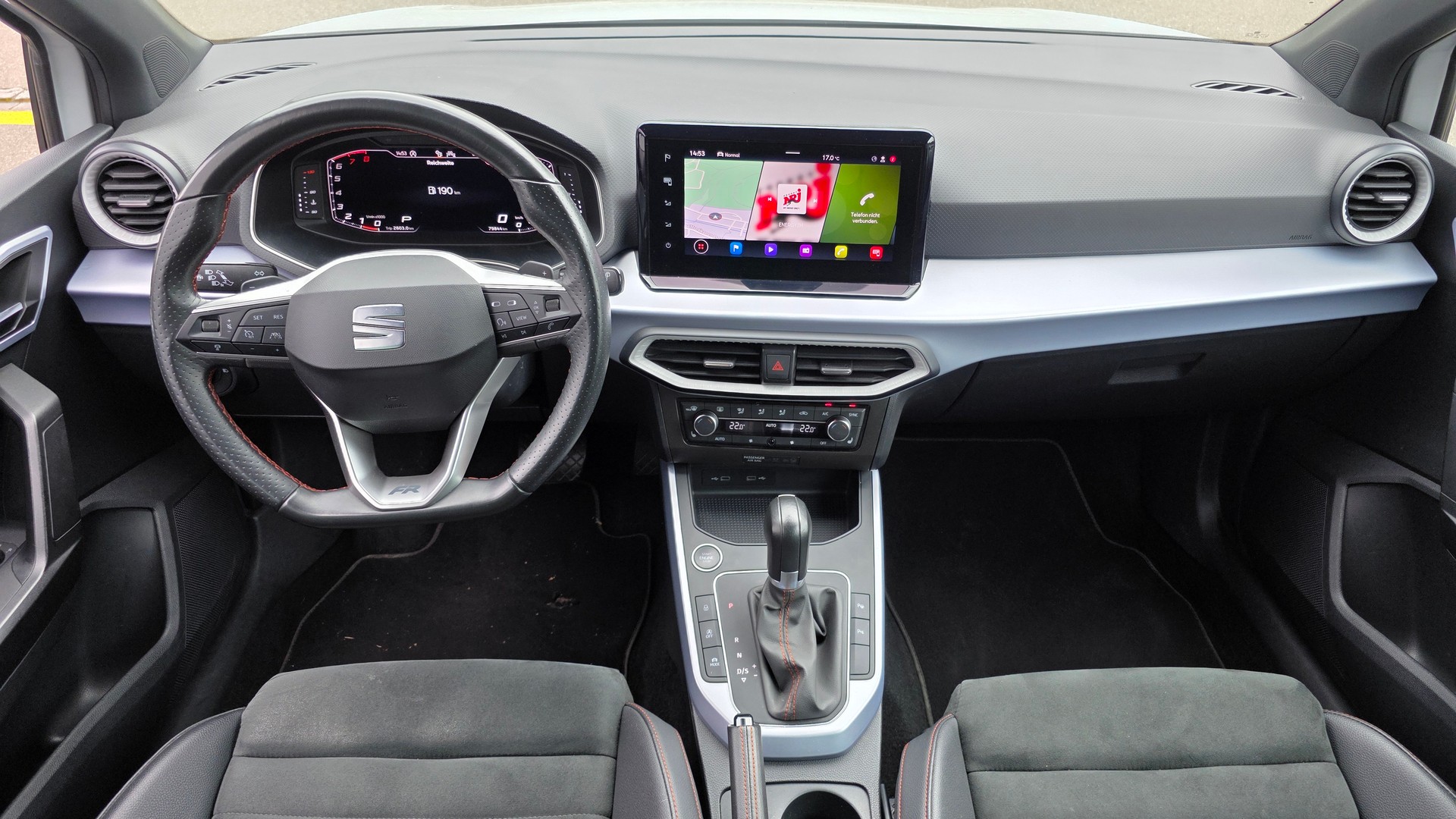 SEAT Arona 1.5 Eco TSI FR DSG-image-15