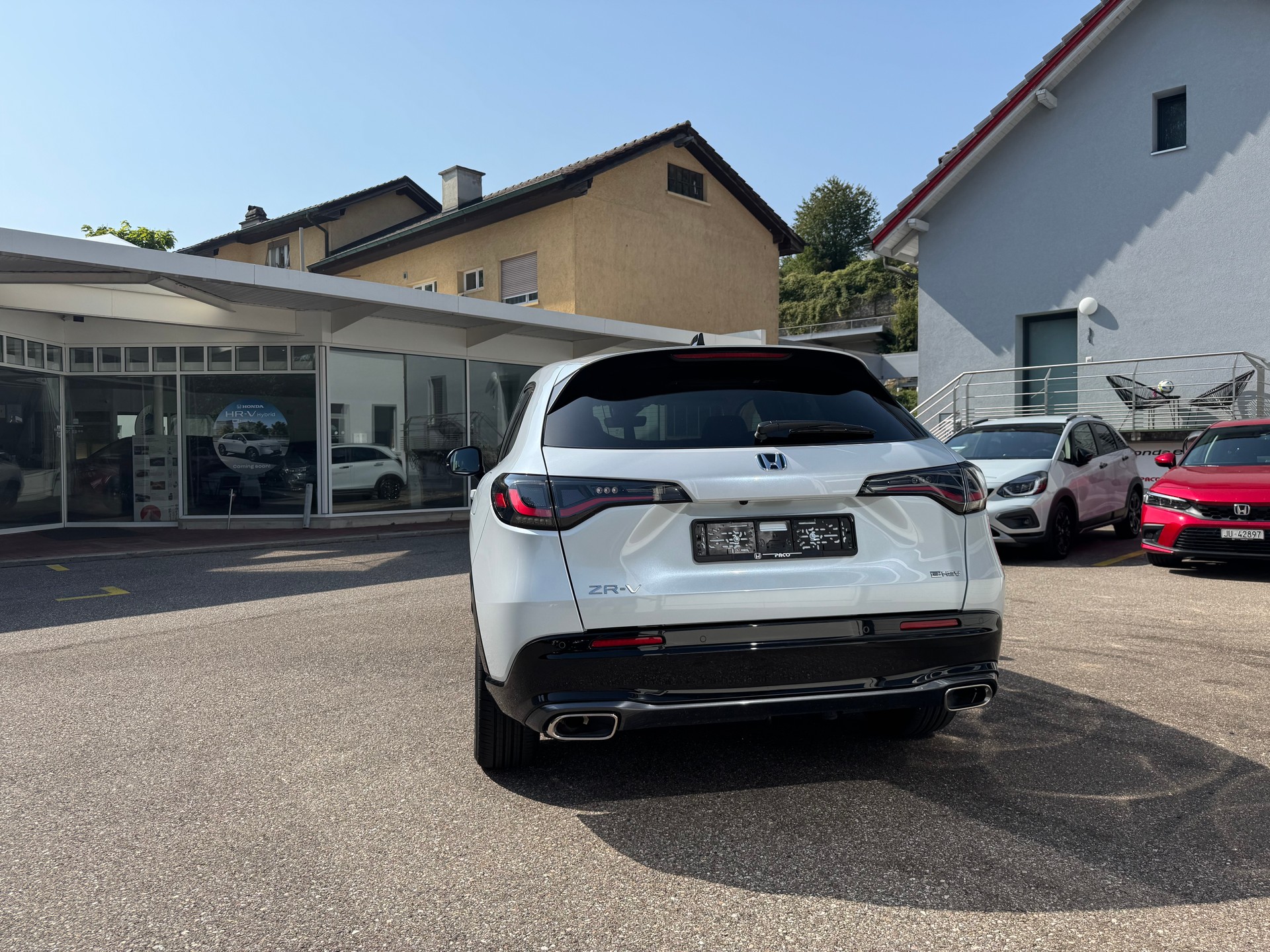 HONDA ZR-V 2.0i MMD Hybrid Sport Automatic-image-6