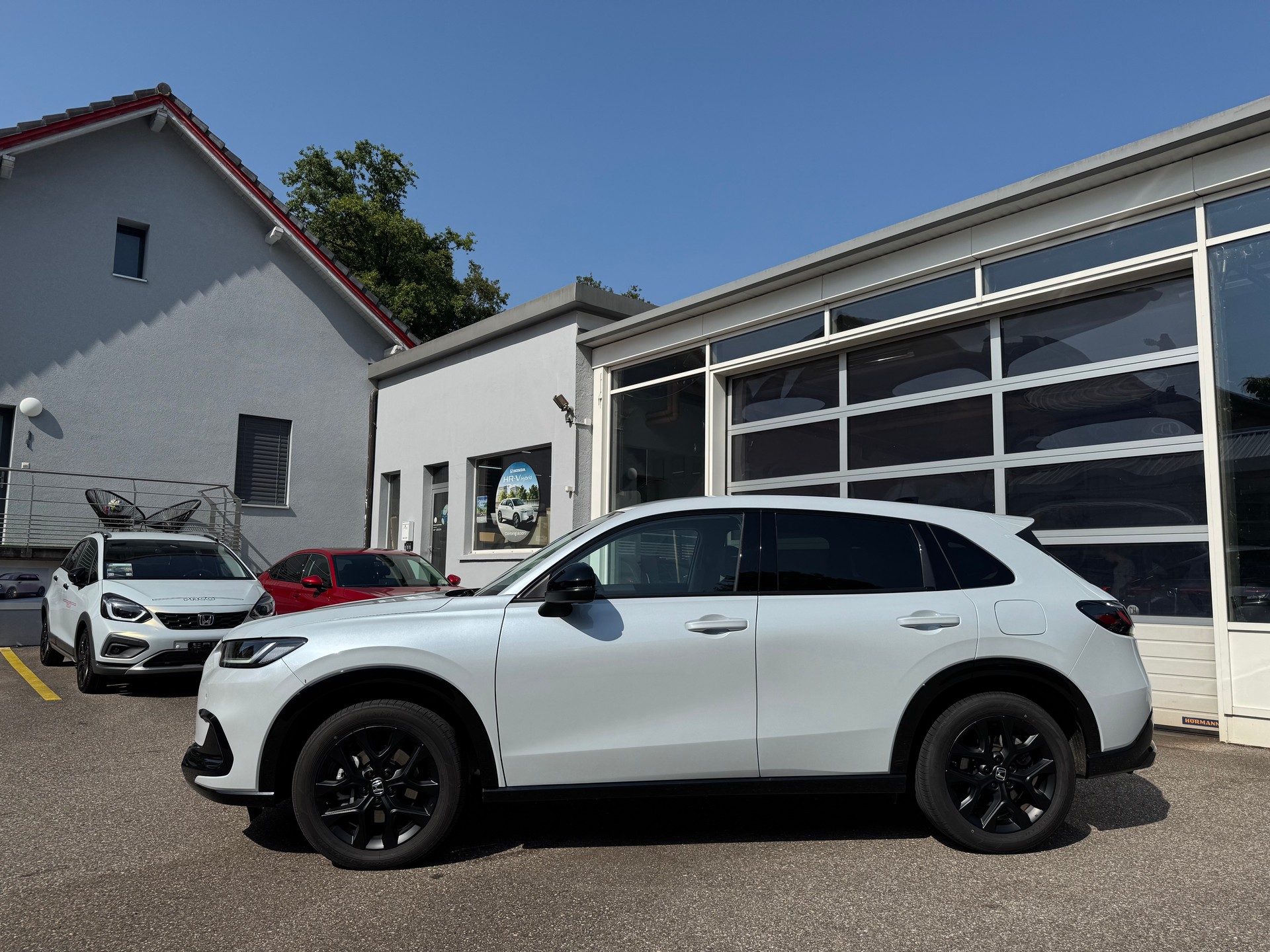 HONDA ZR-V 2.0i MMD Hybrid Sport Automatic-image-3