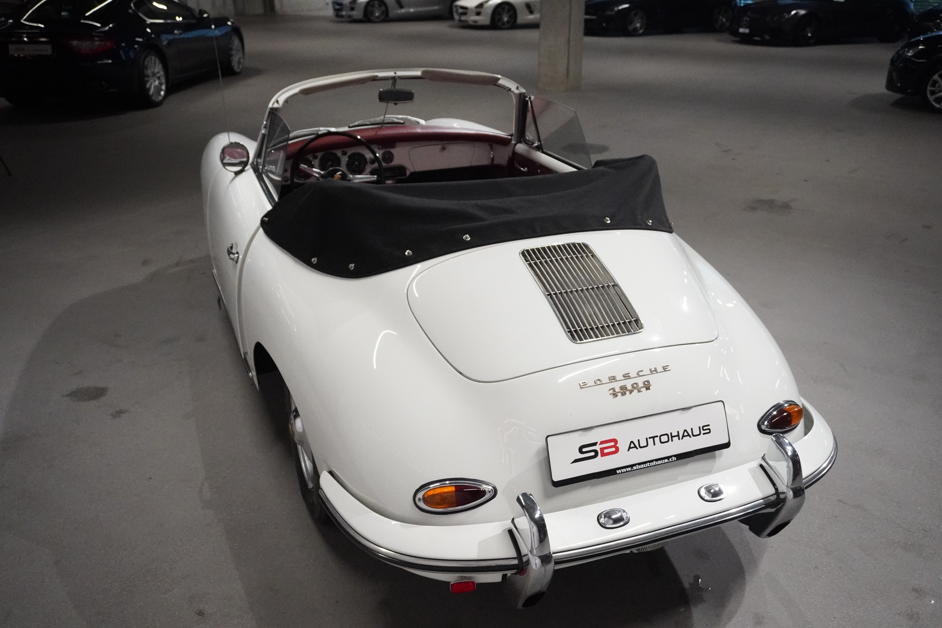 PORSCHE BT5 Cabriolet-image-15