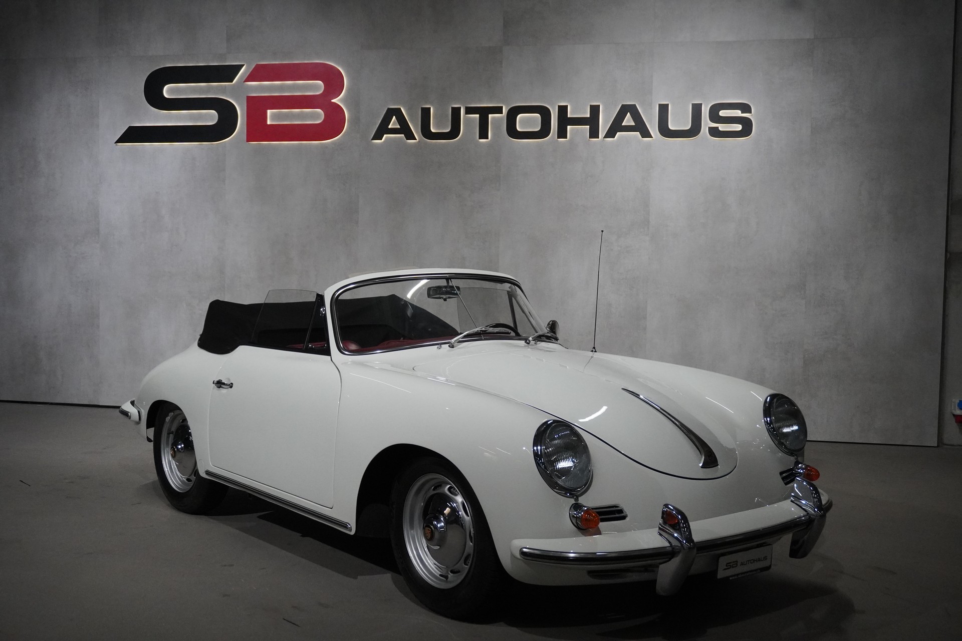 PORSCHE BT5 Cabriolet-image-4