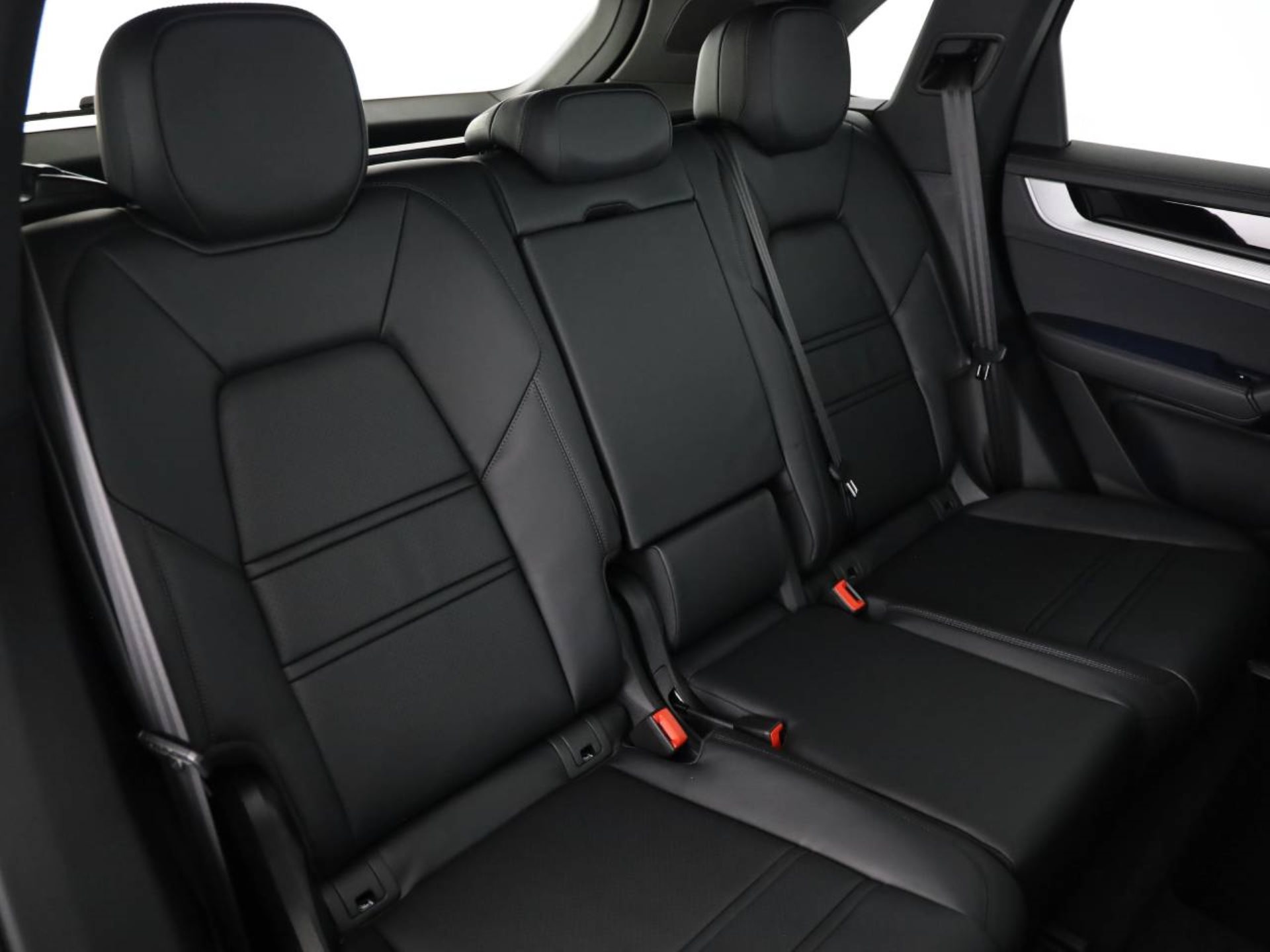 PORSCHE Cayenne E-Hybrid-image-16