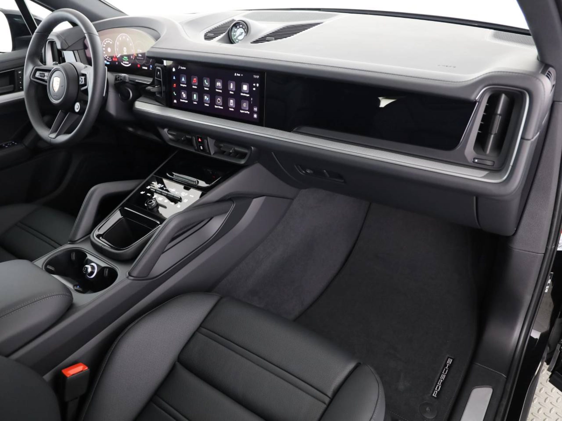 PORSCHE Cayenne E-Hybrid-image-13