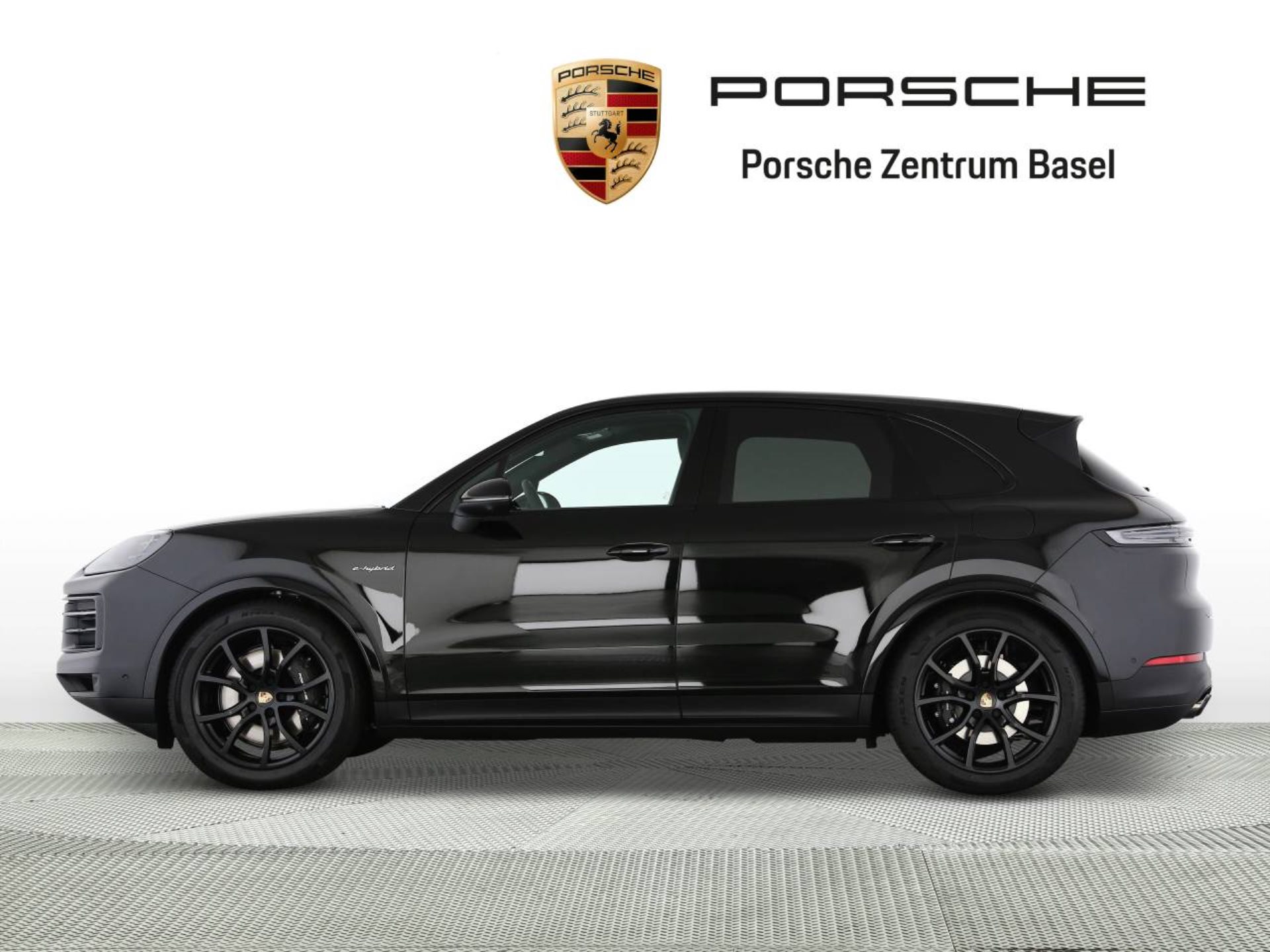 PORSCHE Cayenne E-Hybrid-image-1