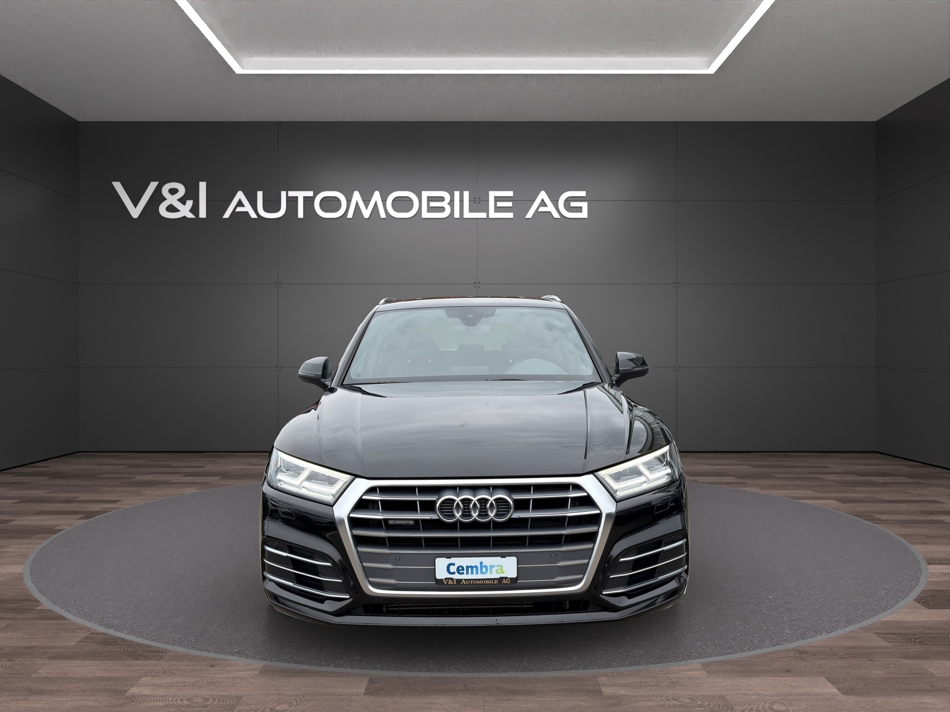 AUDI Q5 2.0 TFSI sport quattro S-tronic-image-2