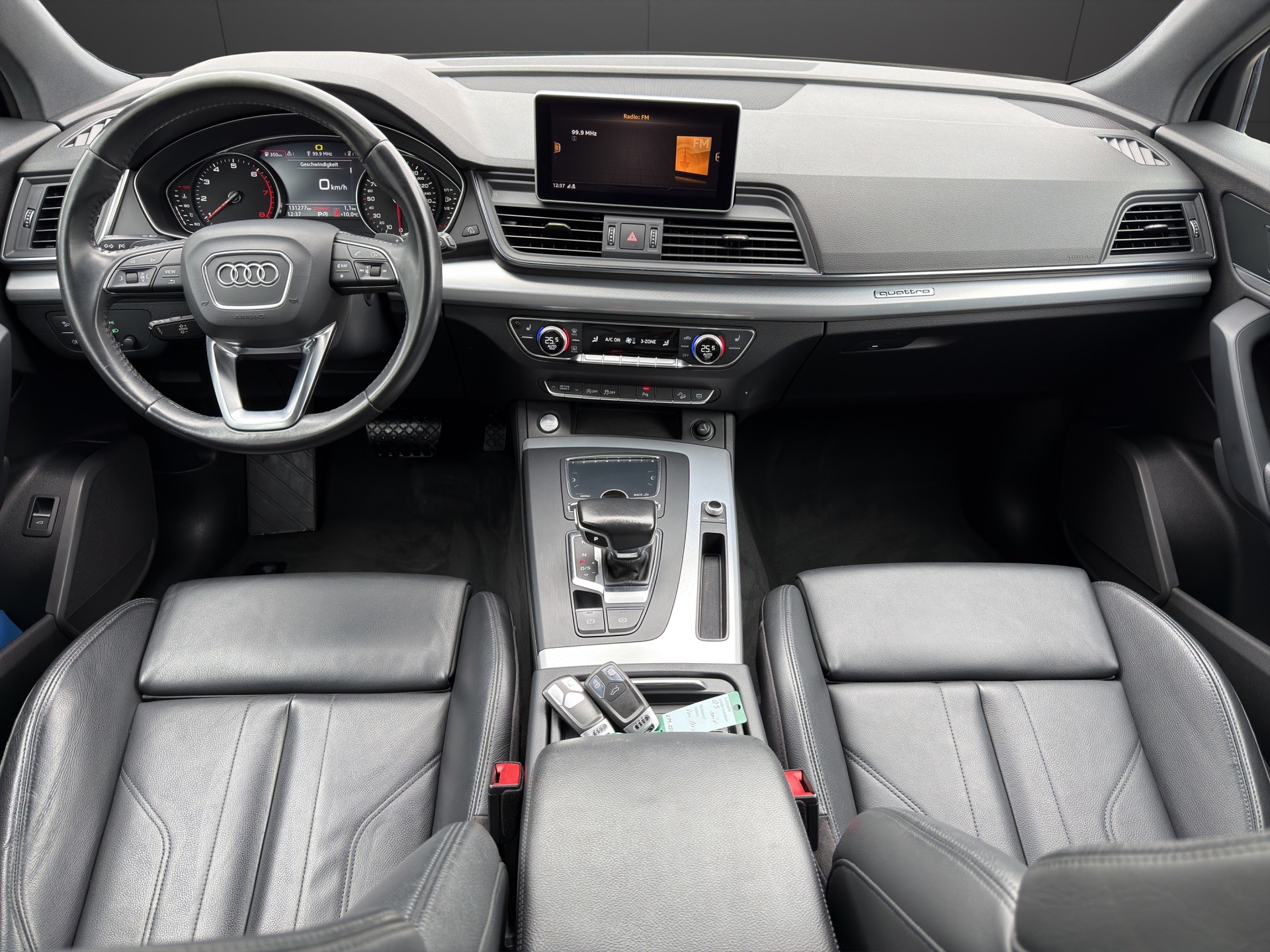 AUDI Q5 2.0 TFSI sport quattro S-tronic-image-10