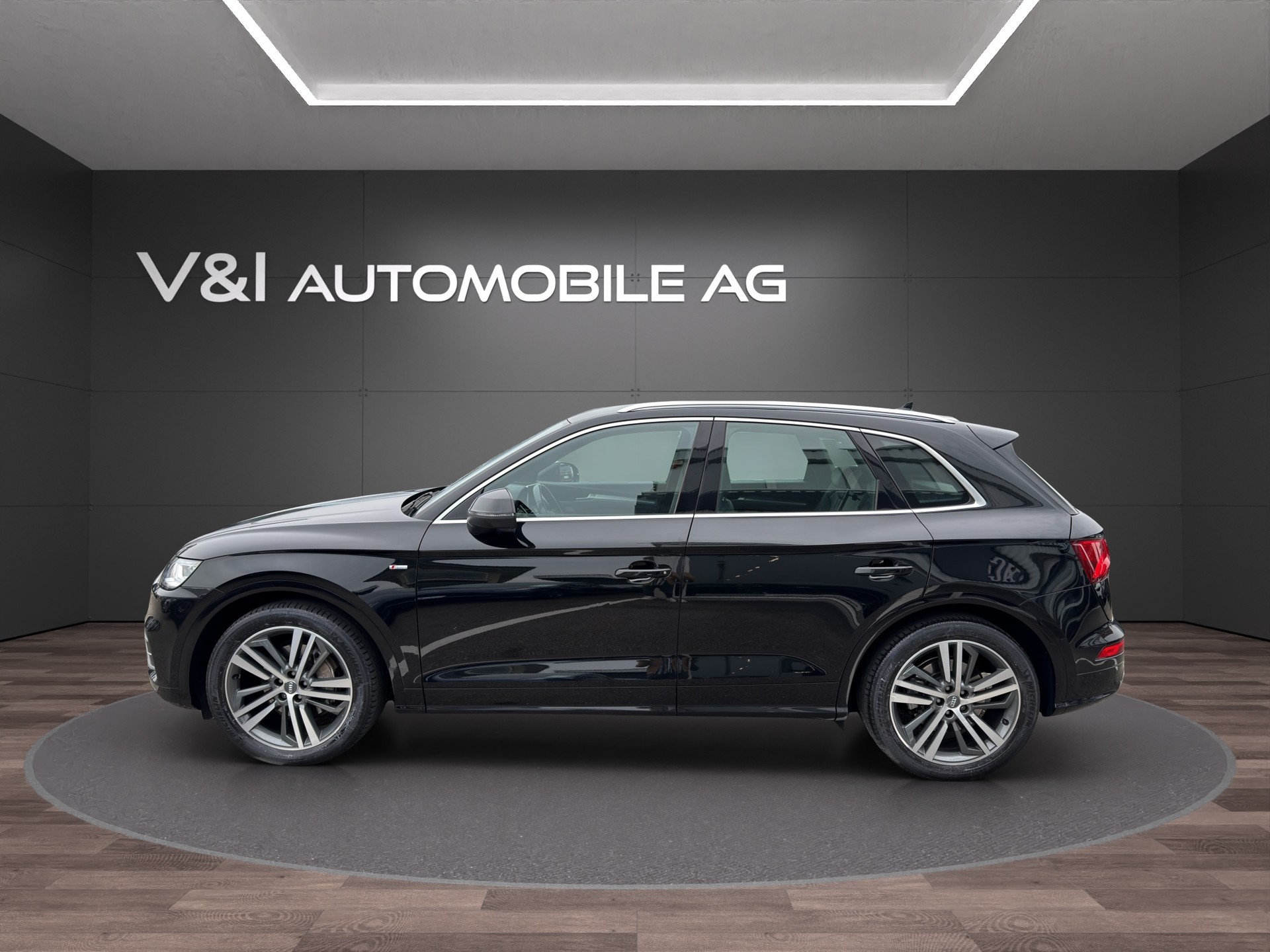 AUDI Q5 2.0 TFSI sport quattro S-tronic-image-6