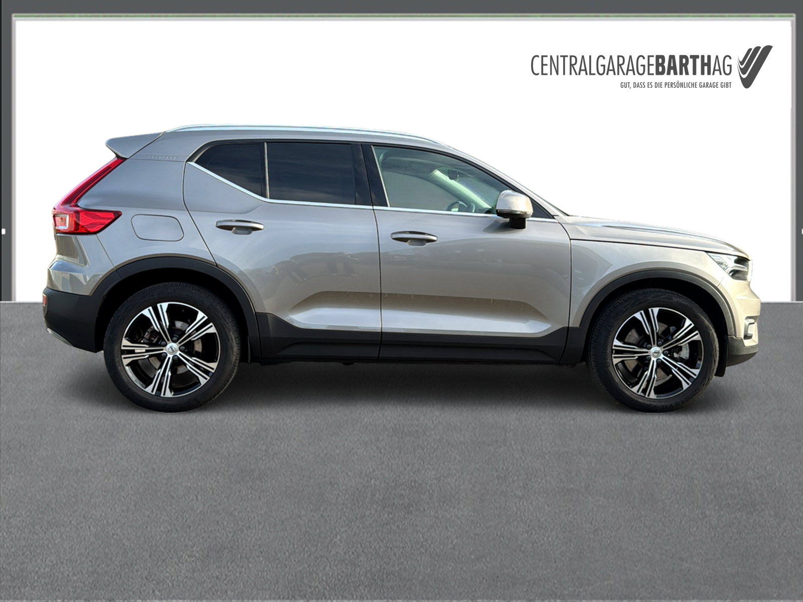 VOLVO XC40 1.5 T4 PiH Inscription-image-6