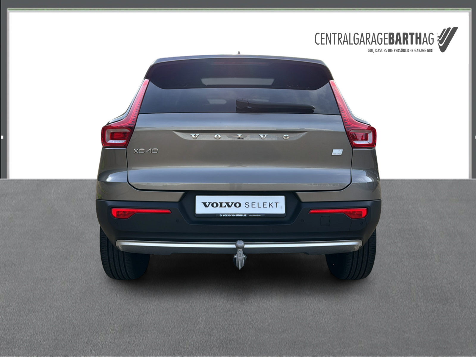 VOLVO XC40 1.5 T4 PiH Inscription-image-5