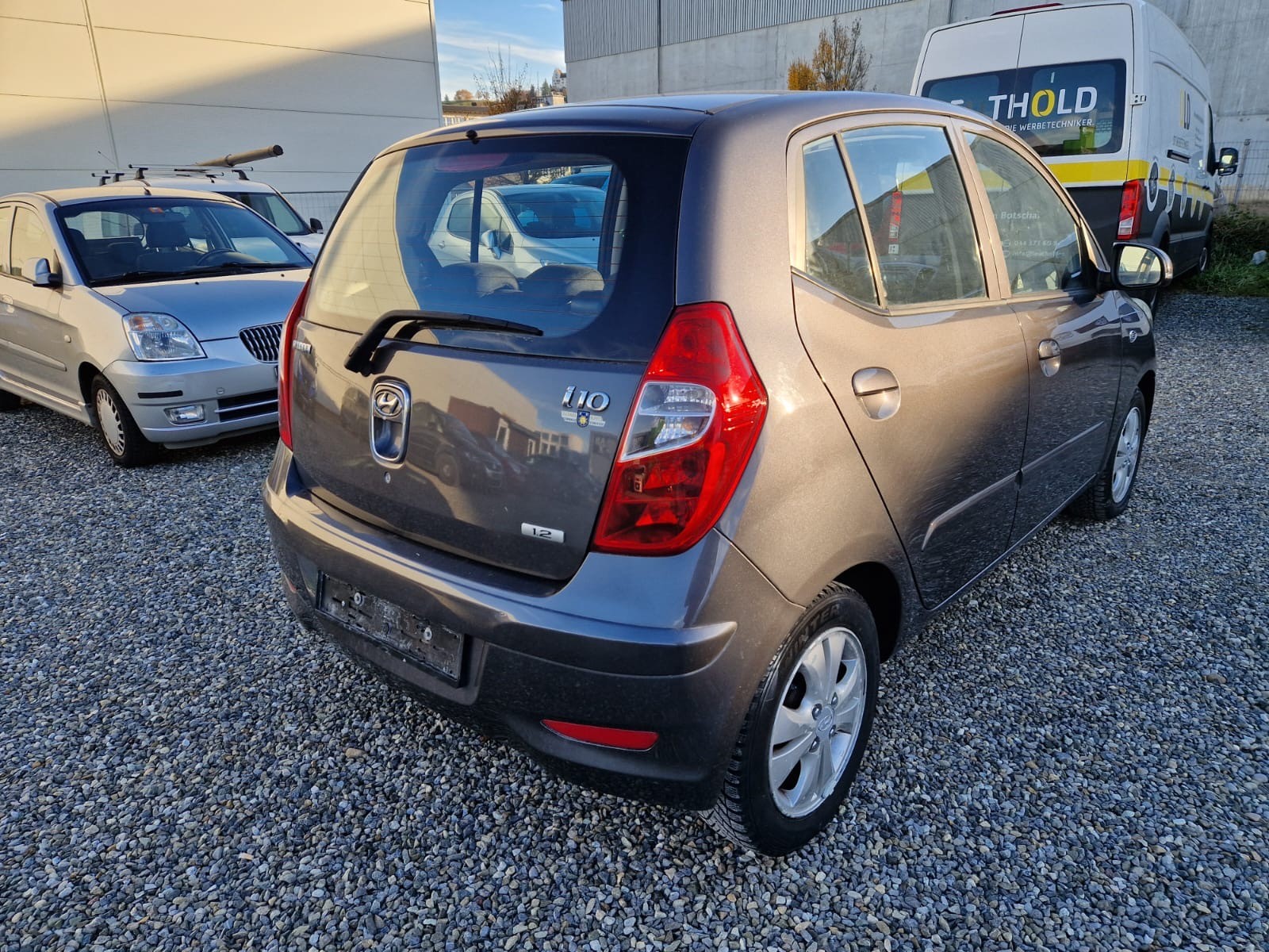 HYUNDAI i10 1.2 Style Automatic-image-2