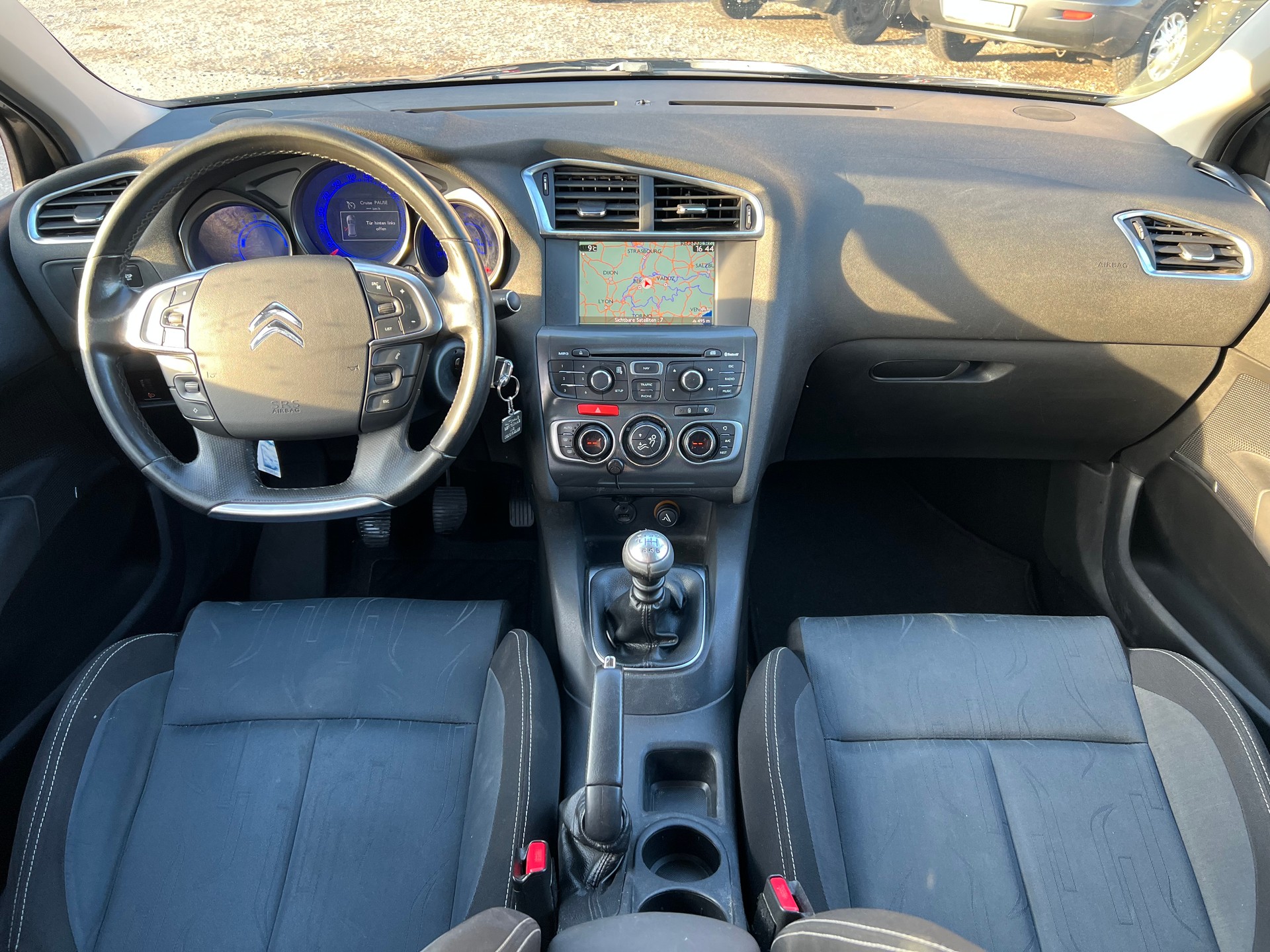 CITROEN C4 Berline 1.6 HDi Séduction-image-13