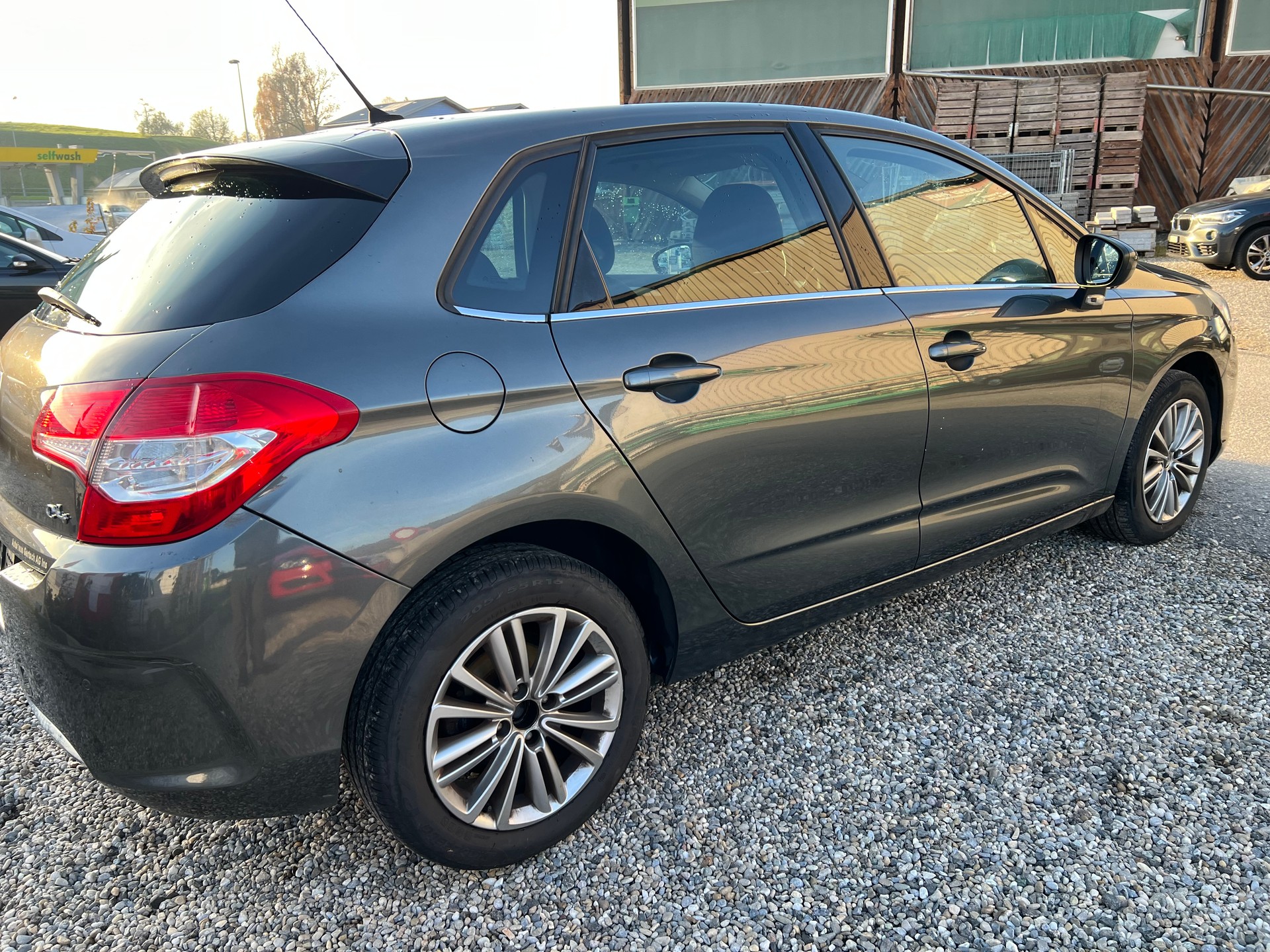 CITROEN C4 Berline 1.6 HDi Séduction-image-4