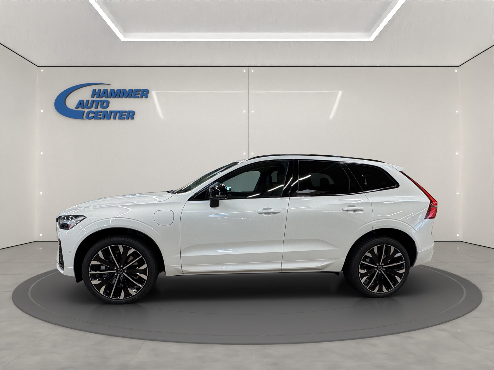 VOLVO XC60 2.0 T8 TE Ultra Dark eAWD-image-4
