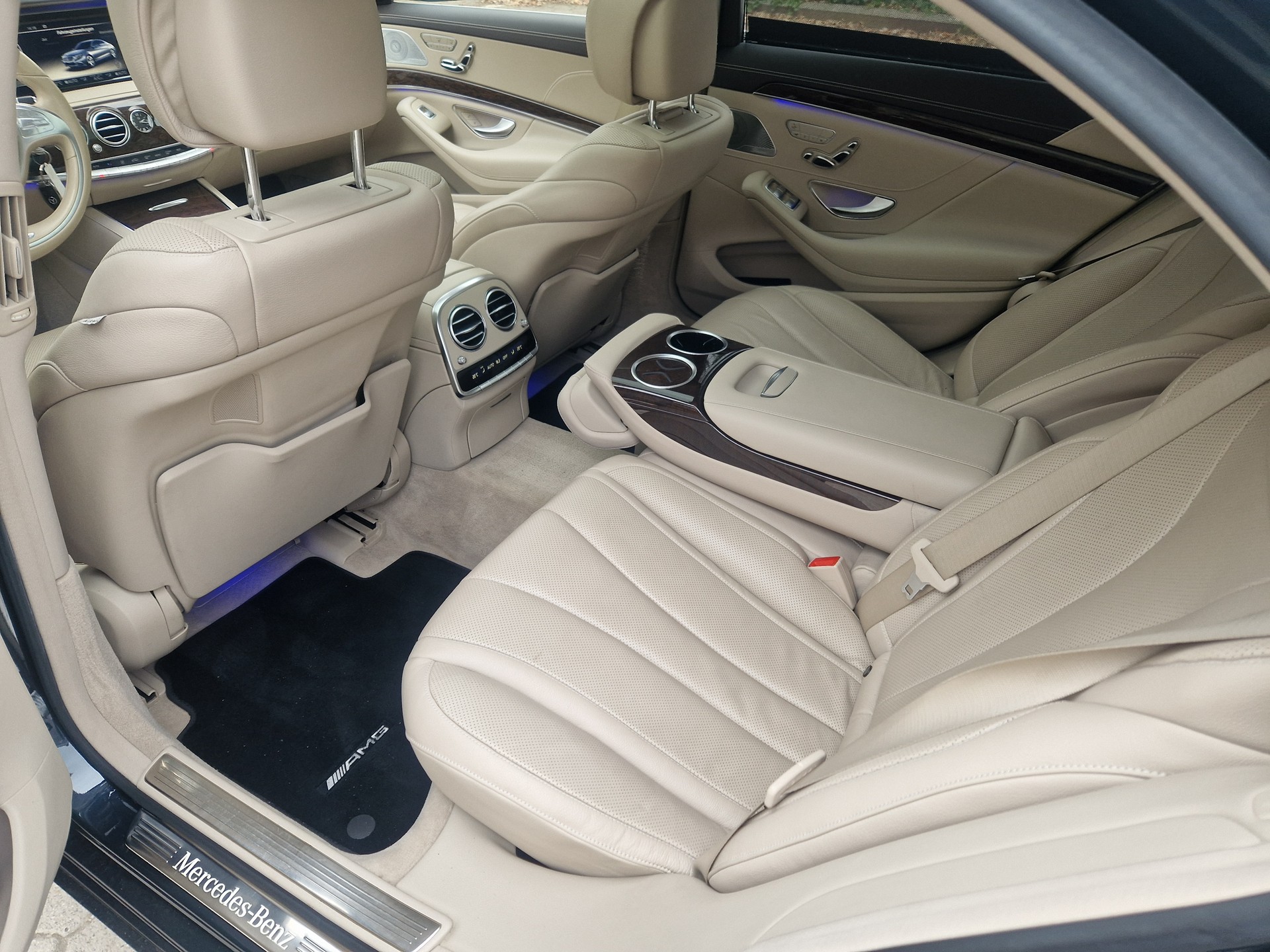 MERCEDES-BENZ S 500 L 4Matic 7G-Tronic-image-10