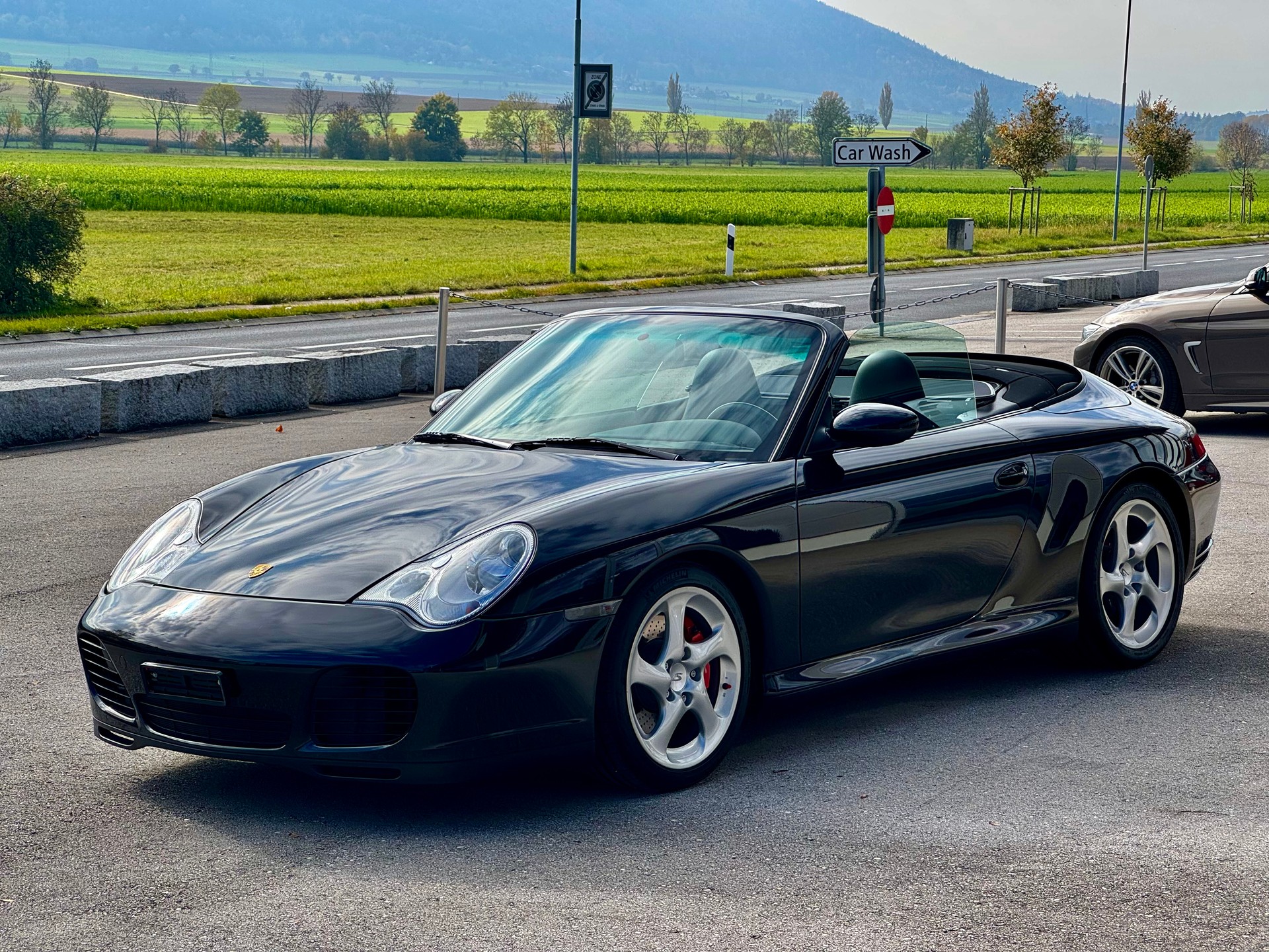 PORSCHE 911 Carrera 4 S Plus Cab. avec Kit X51-image-2