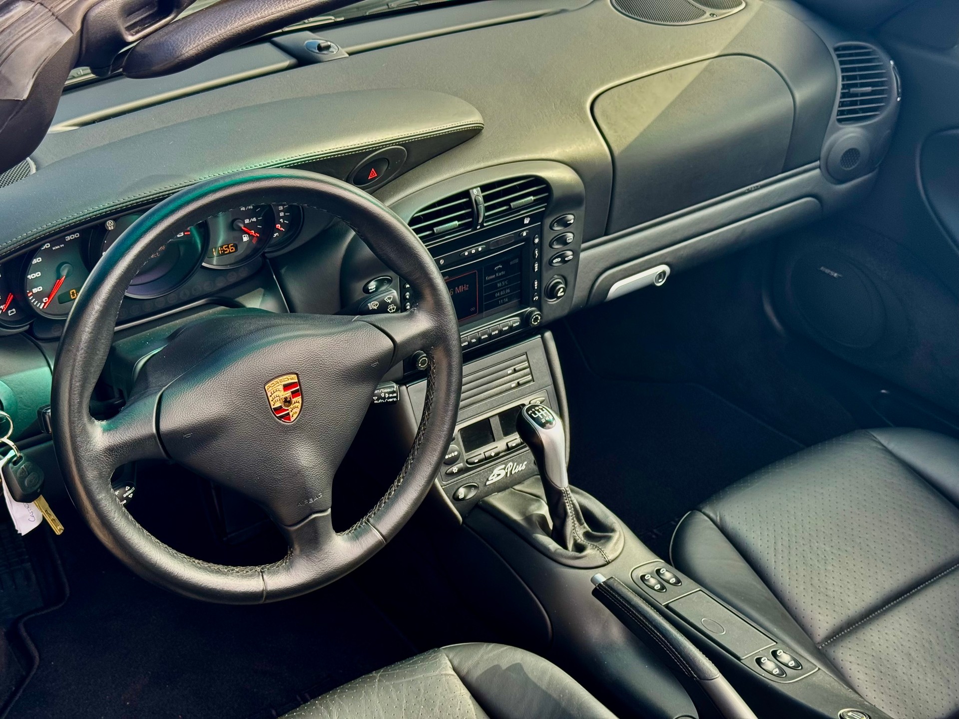 PORSCHE 911 Carrera 4 S Plus Cab. avec Kit X51-image-12