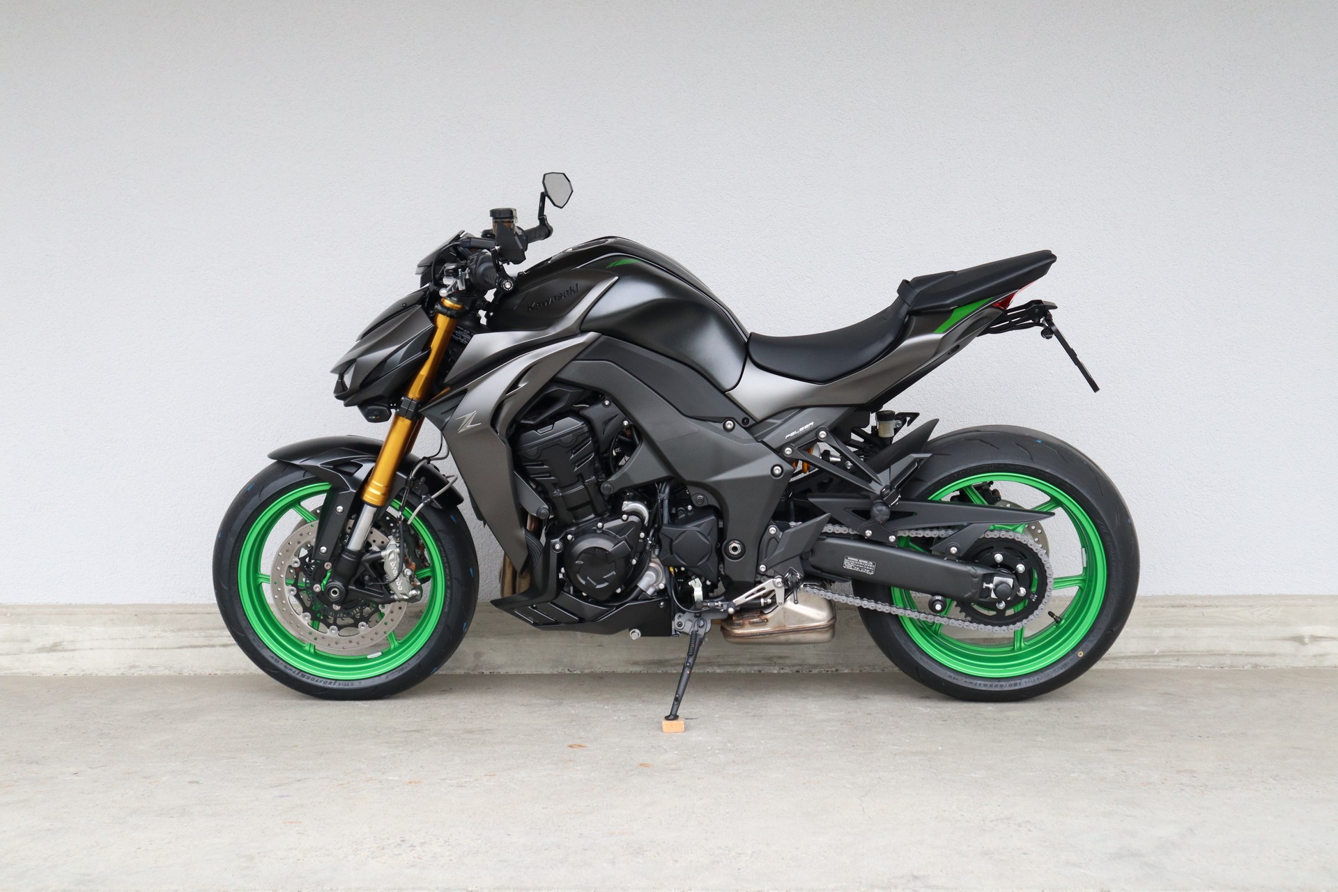 KAWASAKI Z1100 SE-showroom-element-3