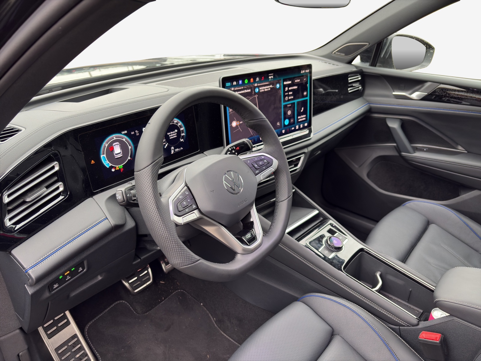 VW NEW Tiguan-image-9