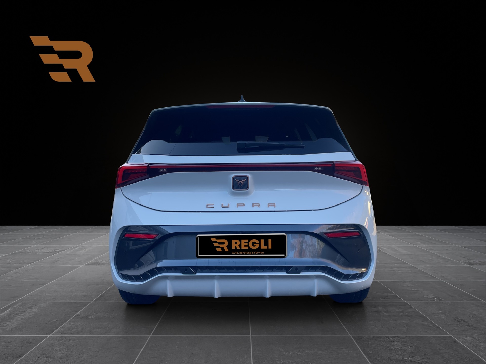 CUPRA Born 59 kWh Edge-showroom-element-3