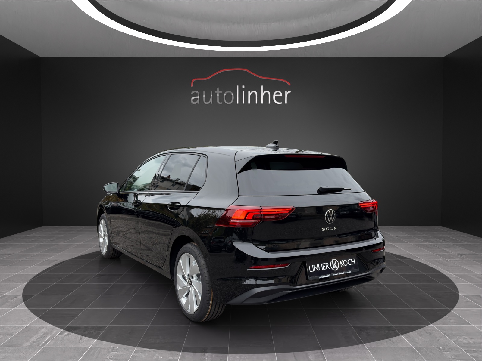 VW Golf 1.5 TSI Basis-image-2