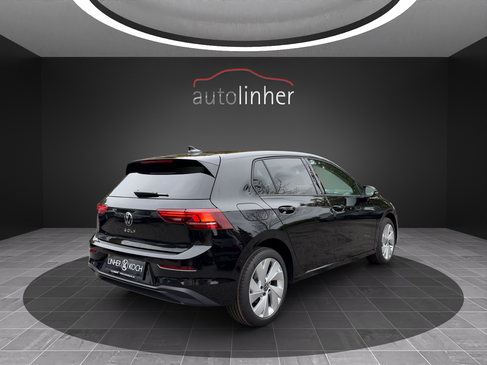 VW Golf 1.5 TSI Basis-image-4