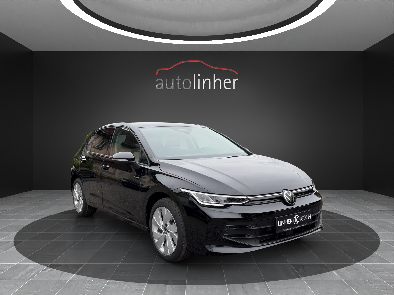 VW Golf 1.5 TSI Basis-image-5