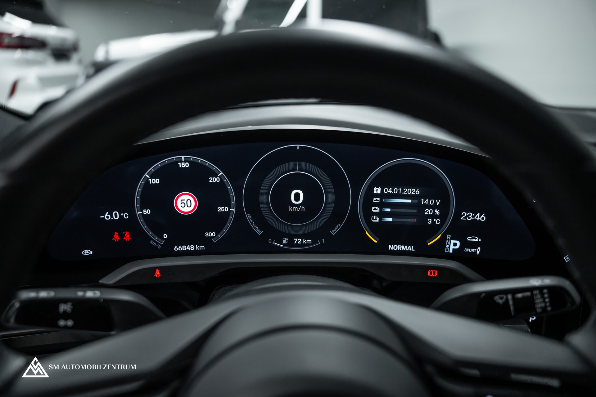 PORSCHE Taycan 4S Performance Batterie / Panorama / 360° / Hinterachslenkung / Bose-image-24