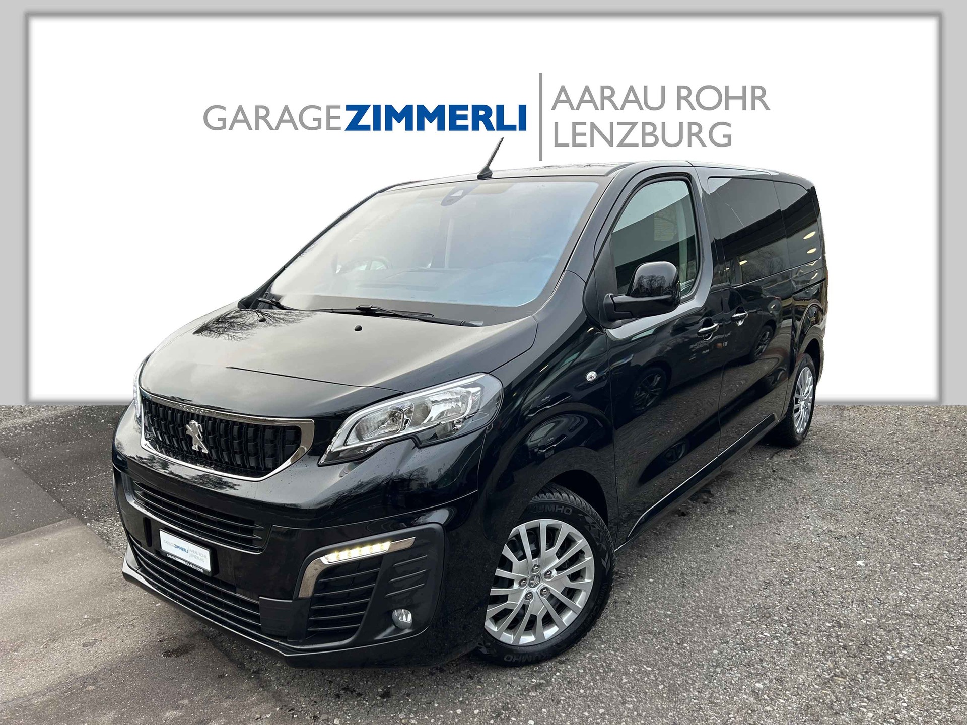 PEUGEOT Traveller 2.0 BlueHDi Business Standard EAT8-image-0