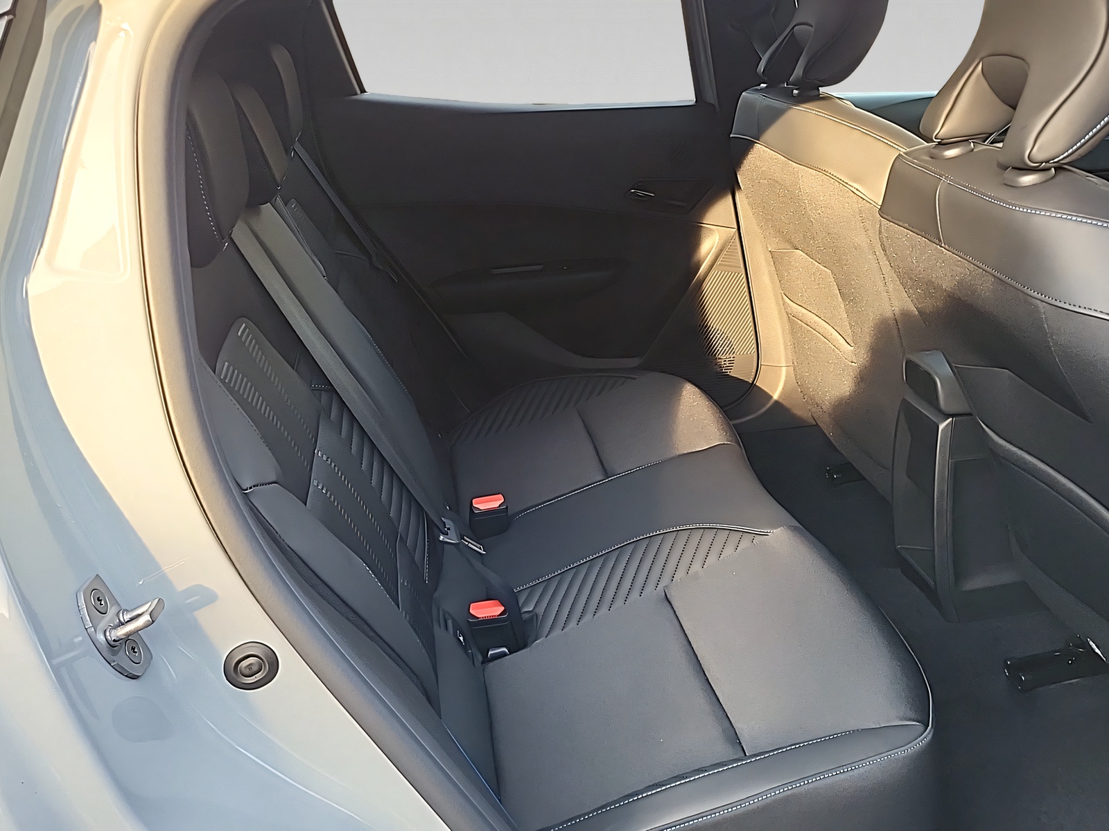 RENAULT CLIO E-TECH FULL HYBRID esprit Alpine 160-image-7
