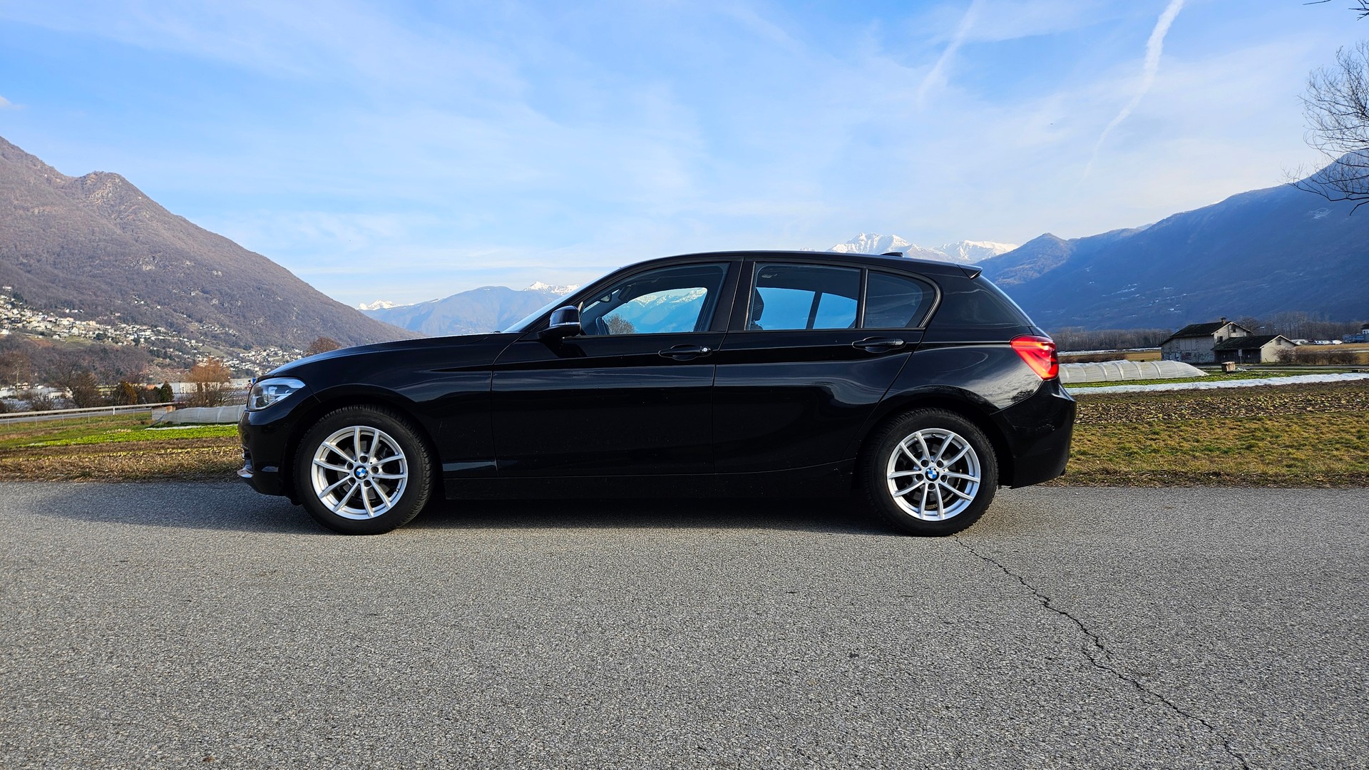 BMW 118d Steptronic Sport Line-image-7