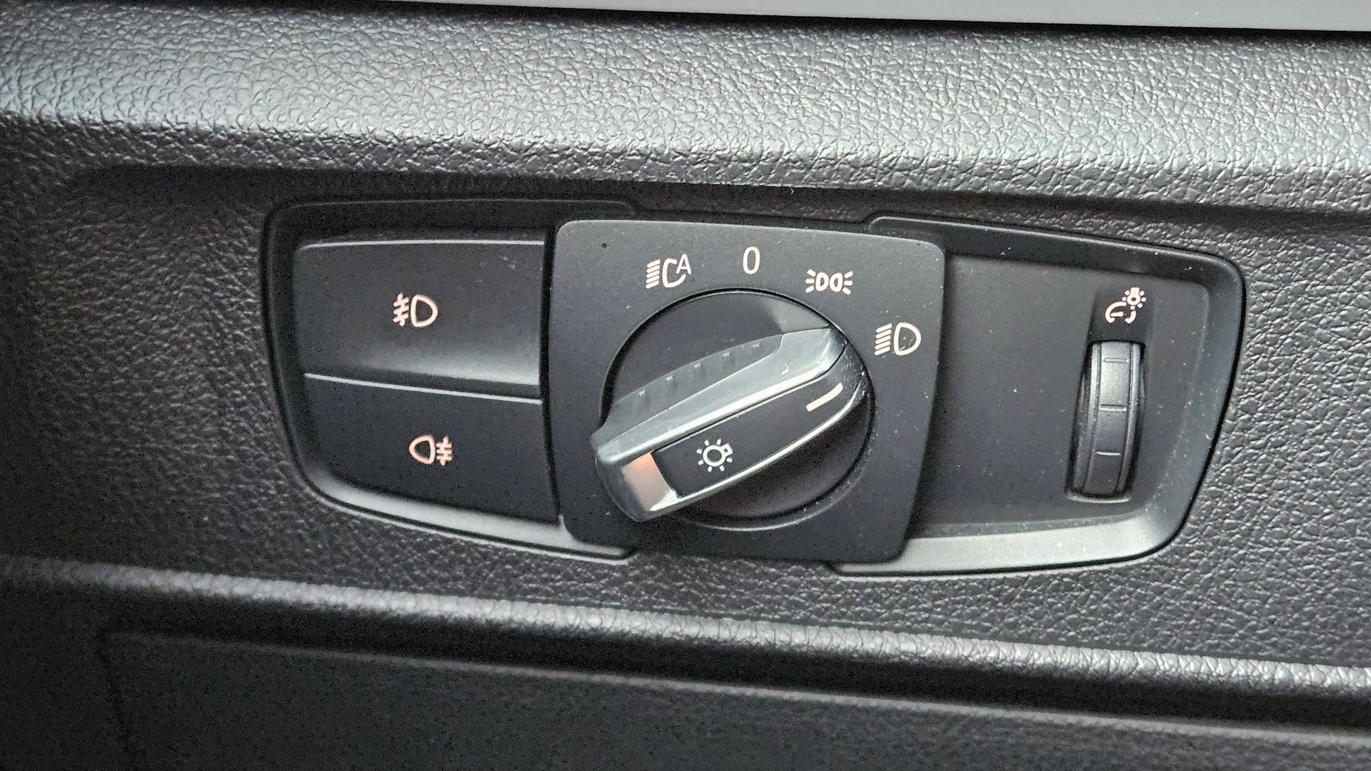 BMW 118d Steptronic Sport Line-image-13