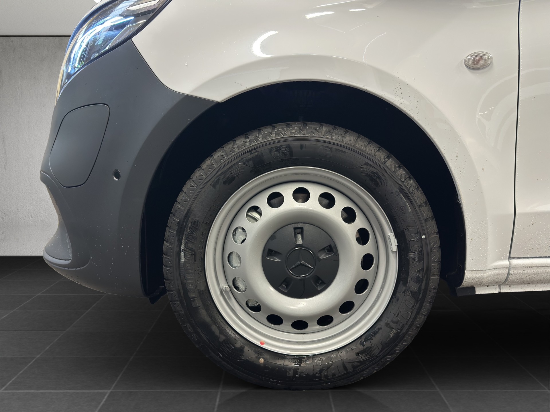 MERCEDES-BENZ eVito Kasten 90kWh Lang WORKER-image-5