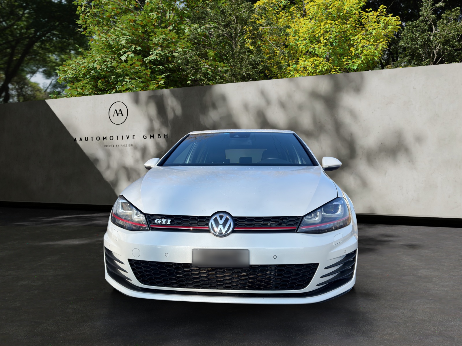 VW Golf 2.0 TSI GTI Performance DSG-image-1