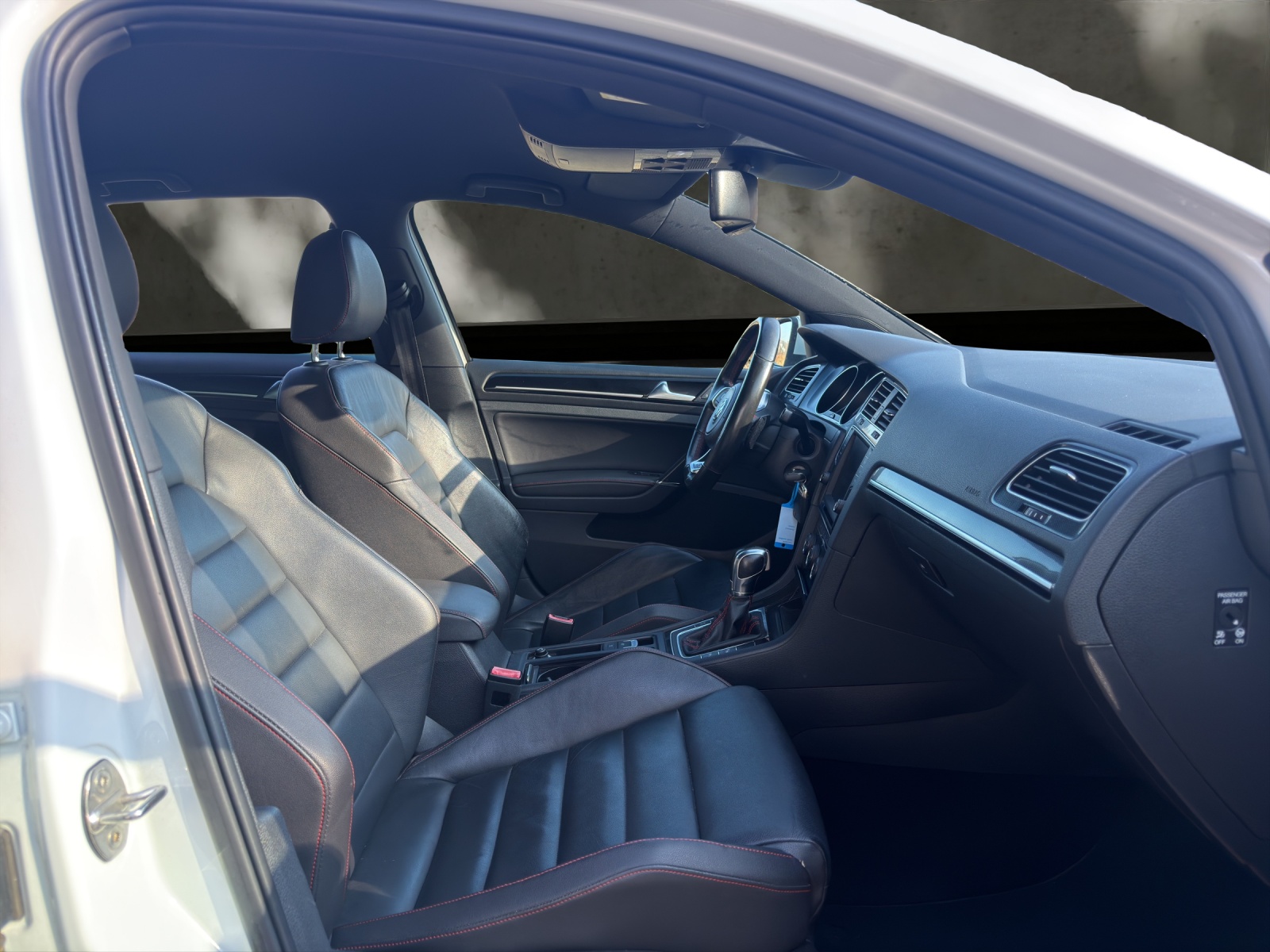 VW Golf 2.0 TSI GTI Performance DSG-image-14