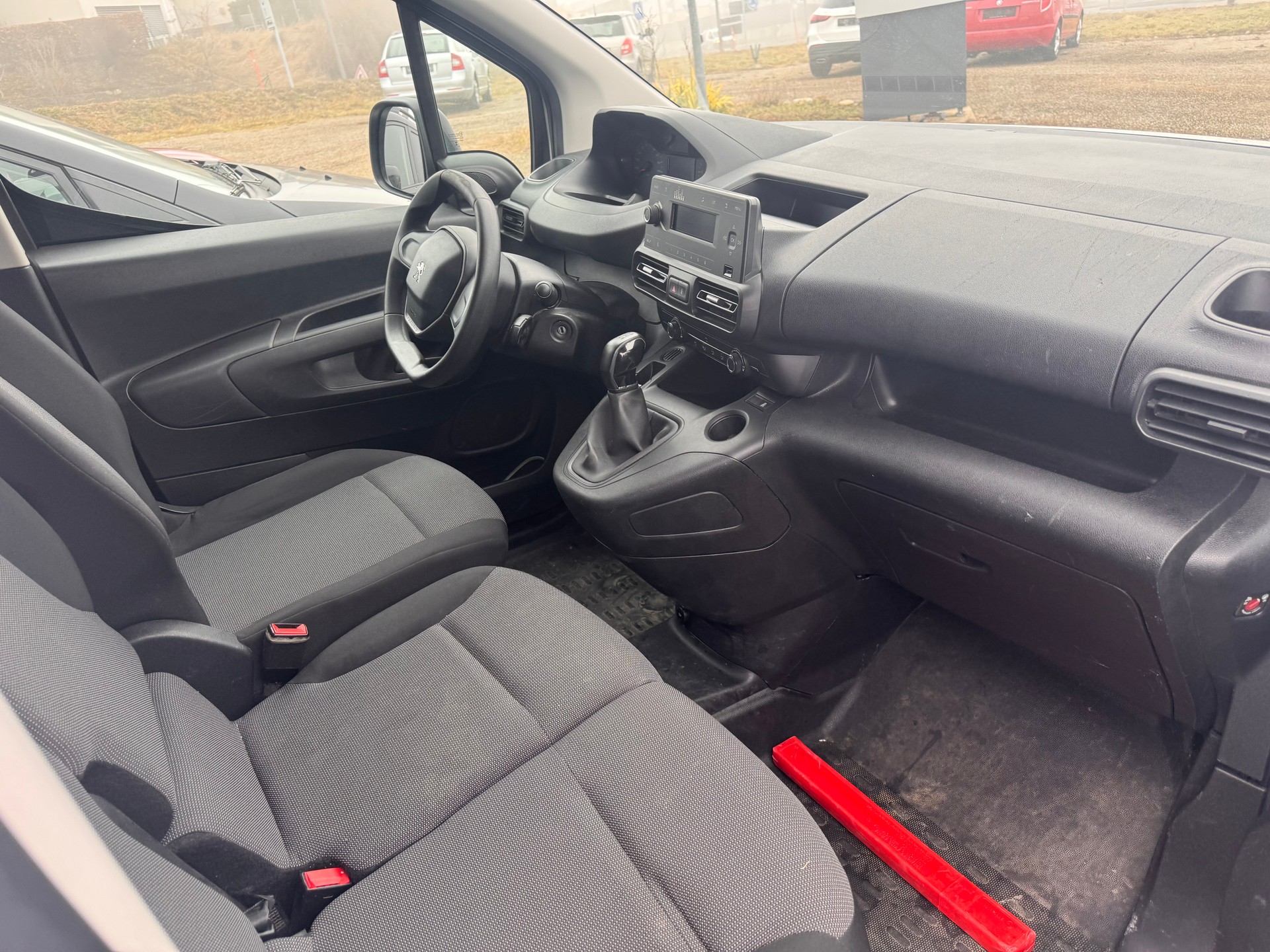 PEUGEOT Partner 1.6 Blue HDi s/s Asphalt 1000kg-image-4