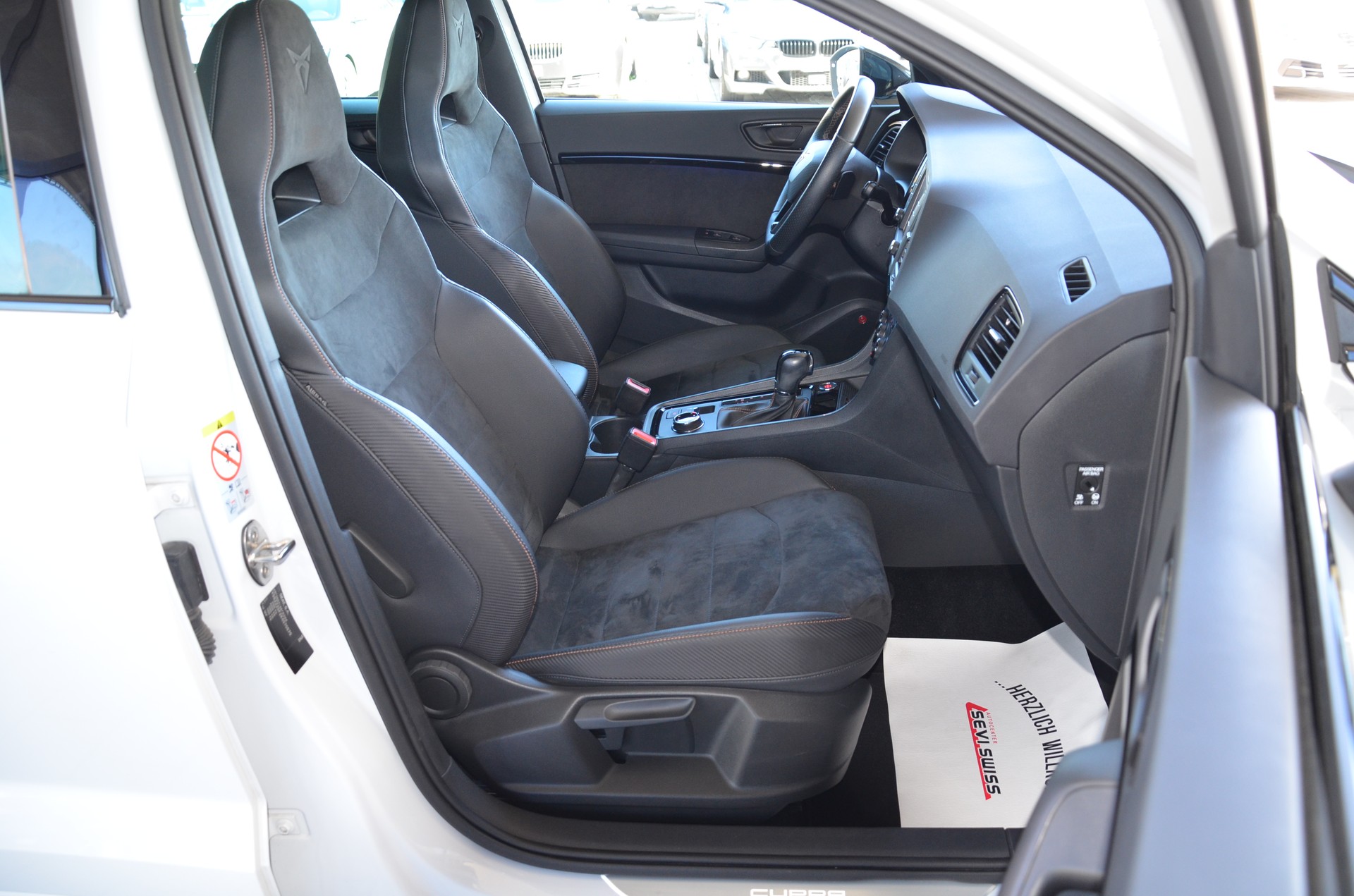 CUPRA Ateca 2.0TSI 4Drive DSG*Frisch ab MFK,1 Jahr oder 20'000km Garantie*-image-12