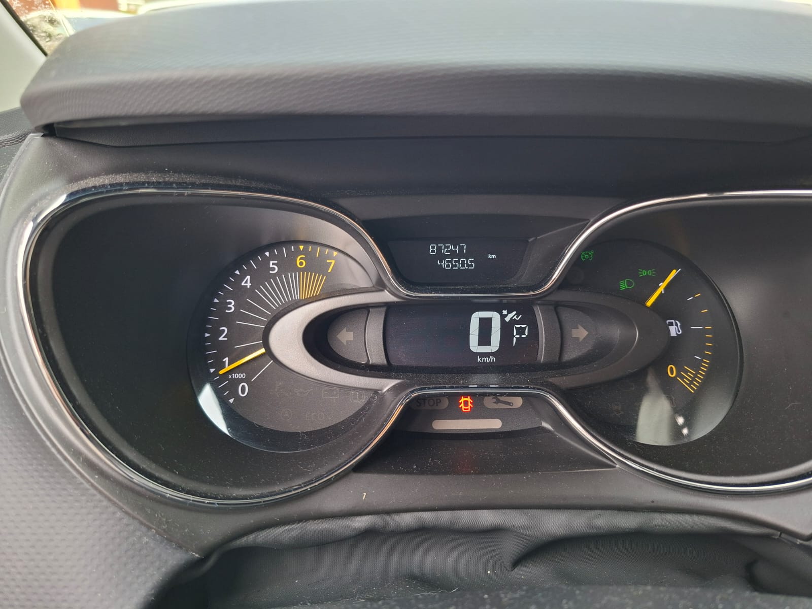RENAULT Captur 1.2 T 16V Dynamique EDC-image-2