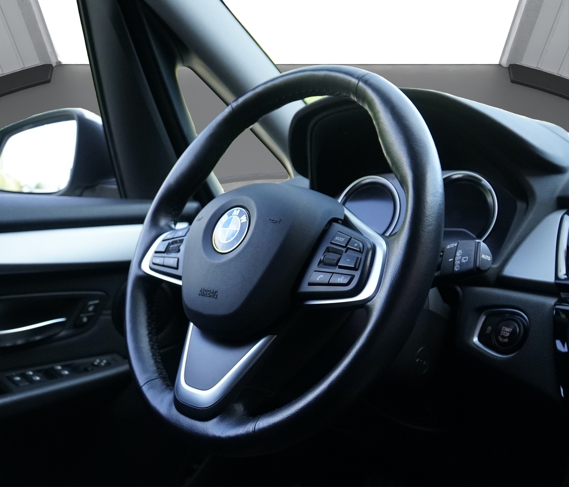 BMW 218d xDrive Gran Tourer Steptronic Fleet Edition *CH Fahrzeug & AHK*-image-11