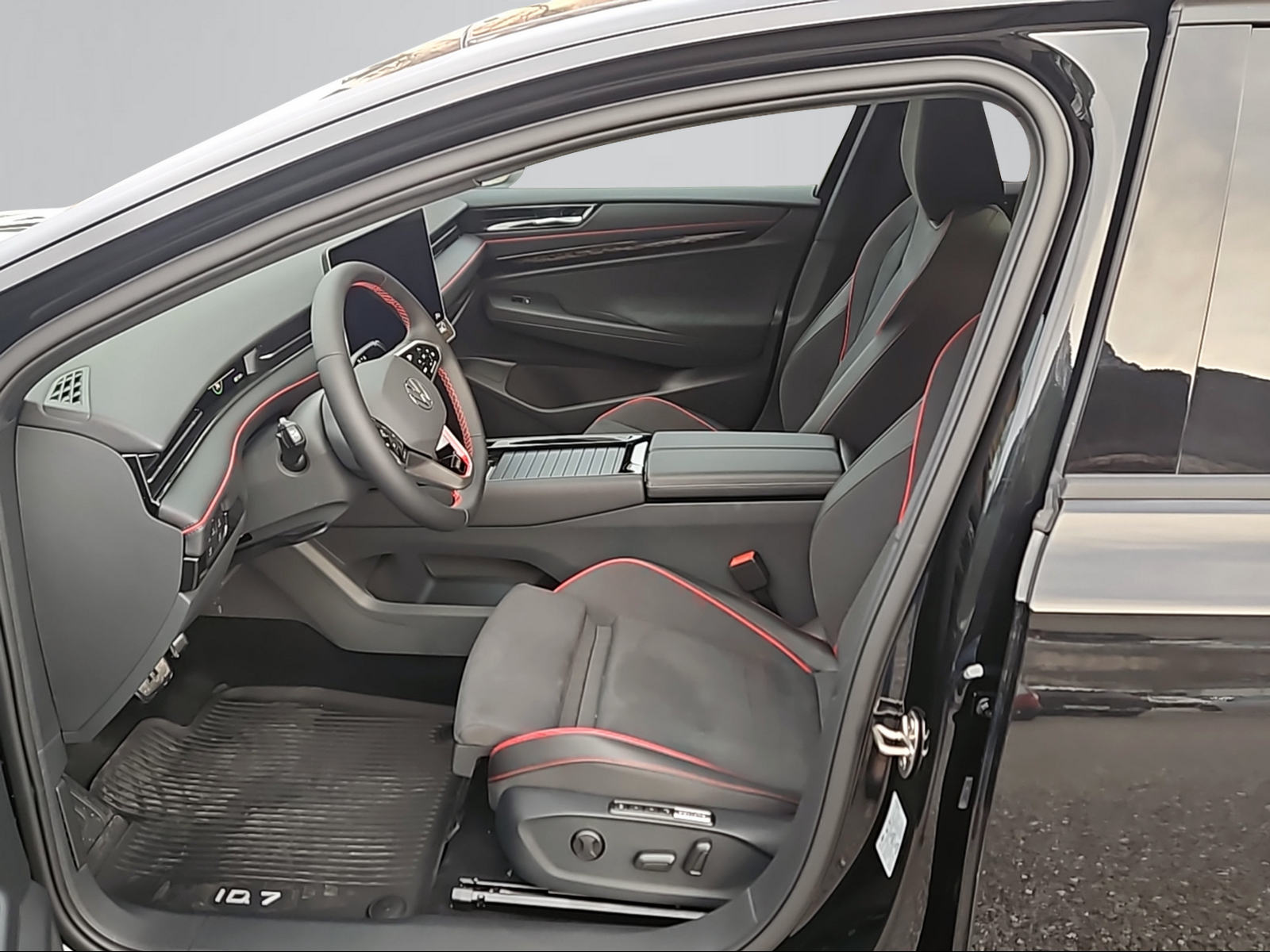VW ID.7 Tourer GTX 86 kWh GTX United 4 Motion-image-14