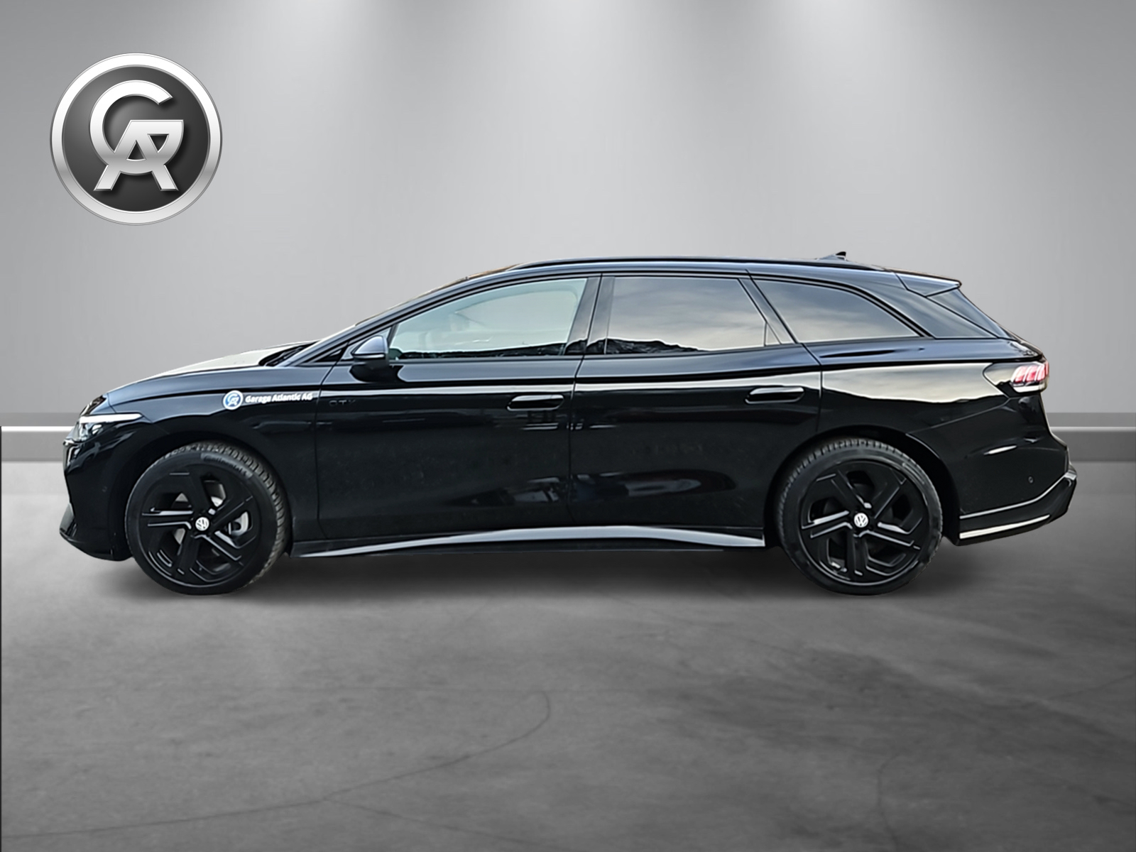 VW ID.7 Tourer GTX 86 kWh GTX United 4 Motion-image-7