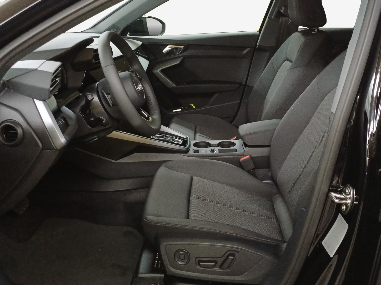 AUDI A3 Sportback TFSI 110 kW Attraction S tronic-image-7