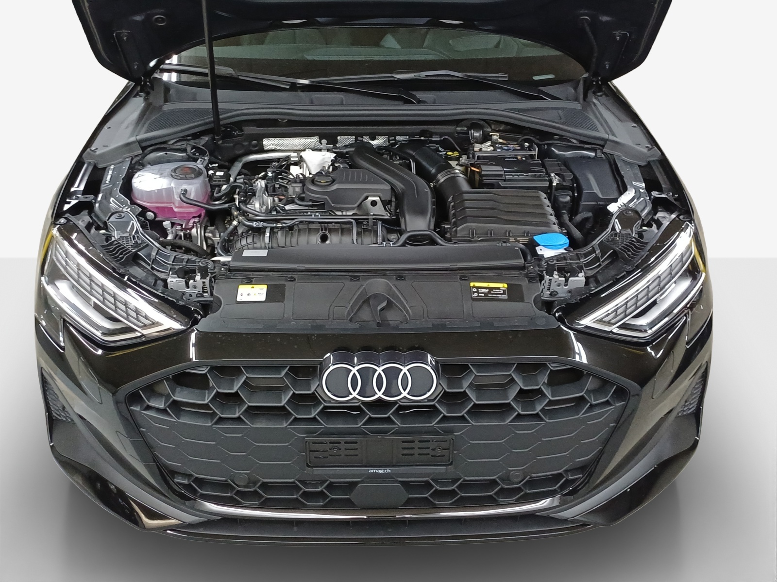 AUDI A3 Sportback TFSI 110 kW Attraction S tronic-image-14